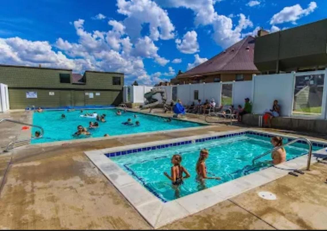 Ideal Beach Resort property views in Garden City, UT — gallery photo 3