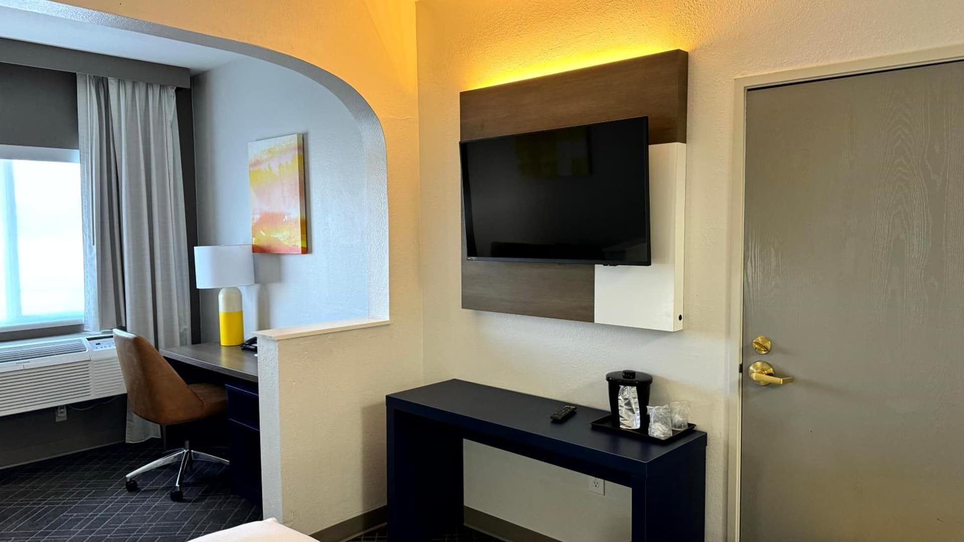 Comfort Suites Denver North - Westminster gallery photo in Westminster, CO — image 39