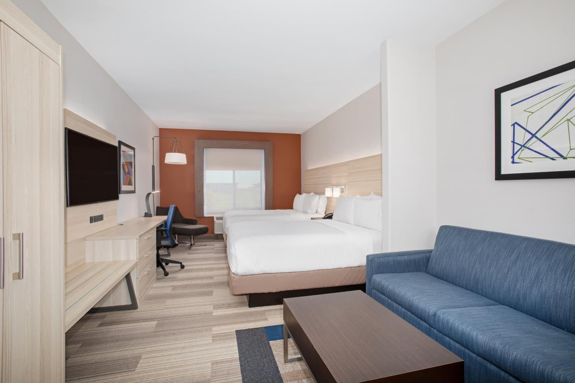 Holiday Inn Express & Suites Phoenix Glendale Dist by IHG gallery photo in Glendale, AZ — image 47