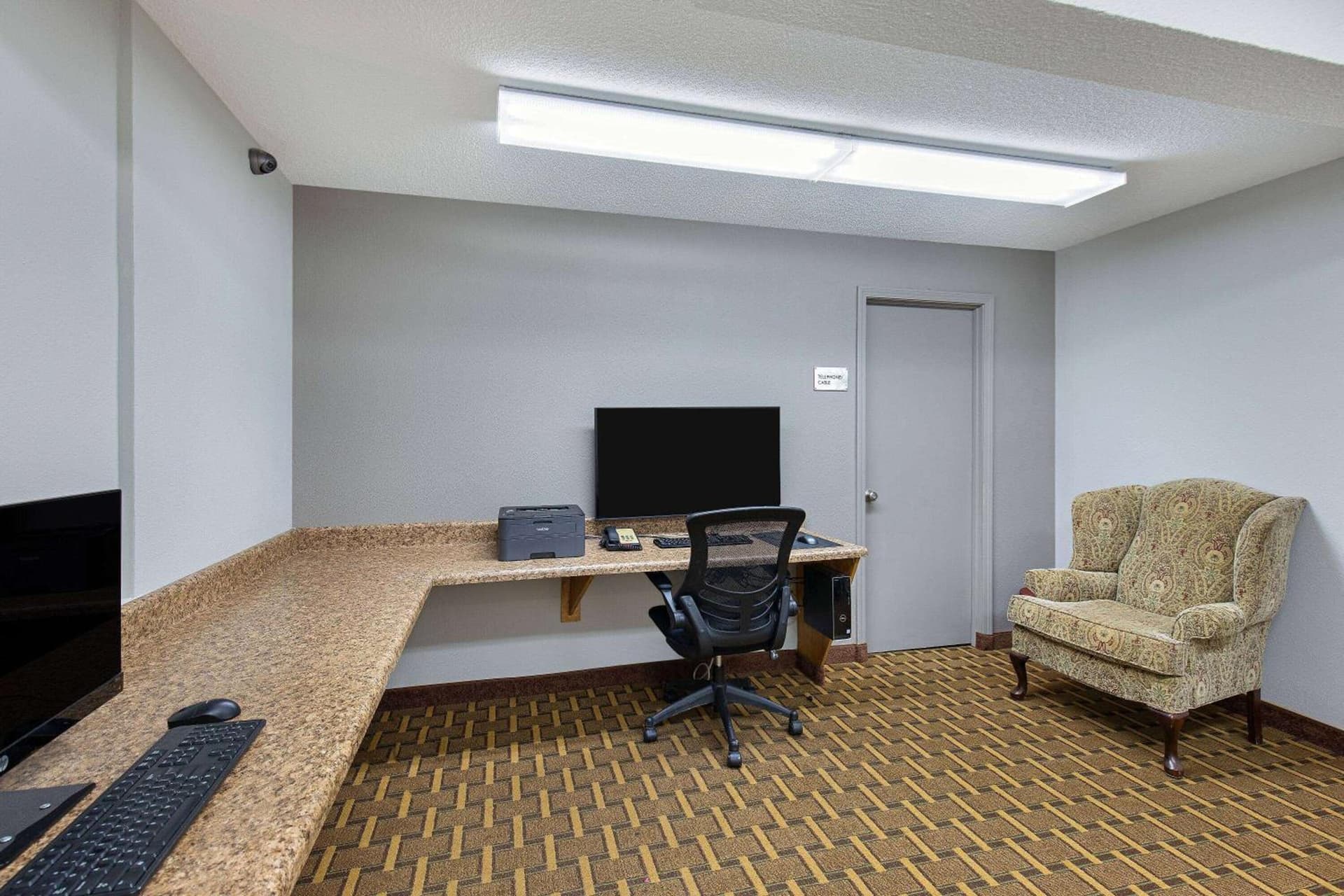 Ramada by Wyndham Bowling Green gallery photo in Bowling Green, KY — image 9