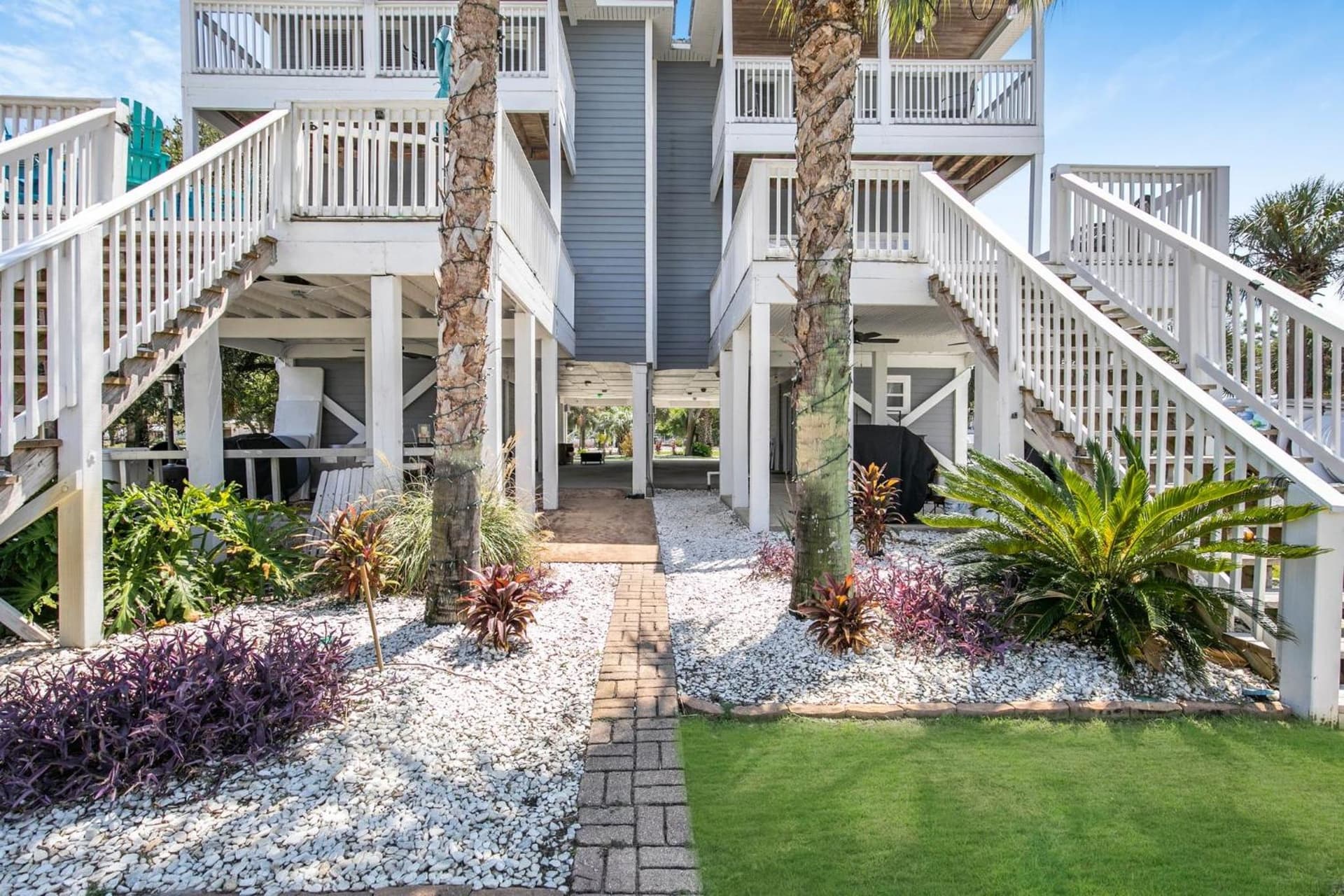 Water front Getaway w. Boat Docks / Fishing — hotel in Orange Beach, Alabama