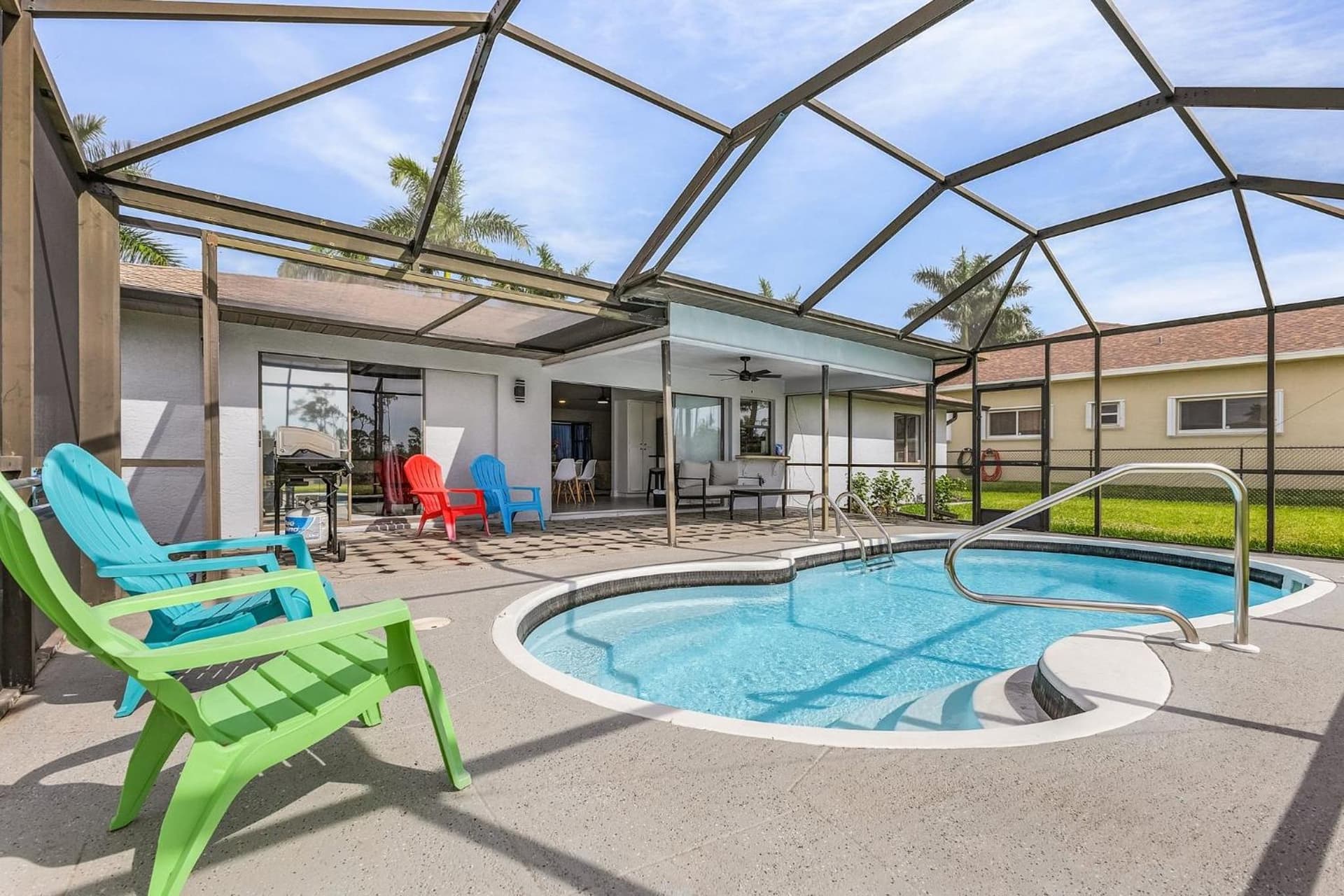 Palmetto Pines Paradise property views in Cape Coral, FL — gallery photo 3