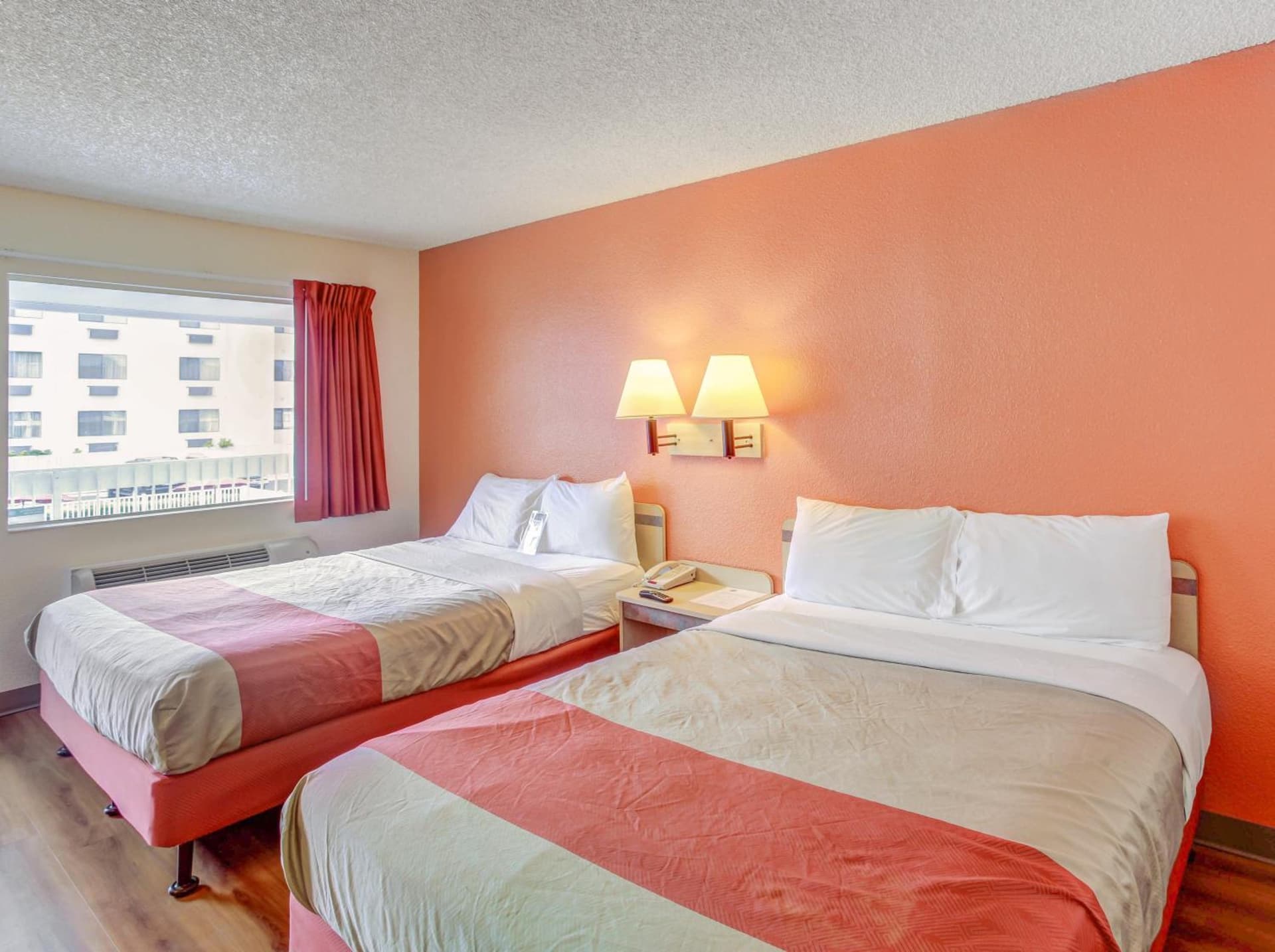 Motel 6-Medford, OR - North gallery photo in Medford, OR — image 40