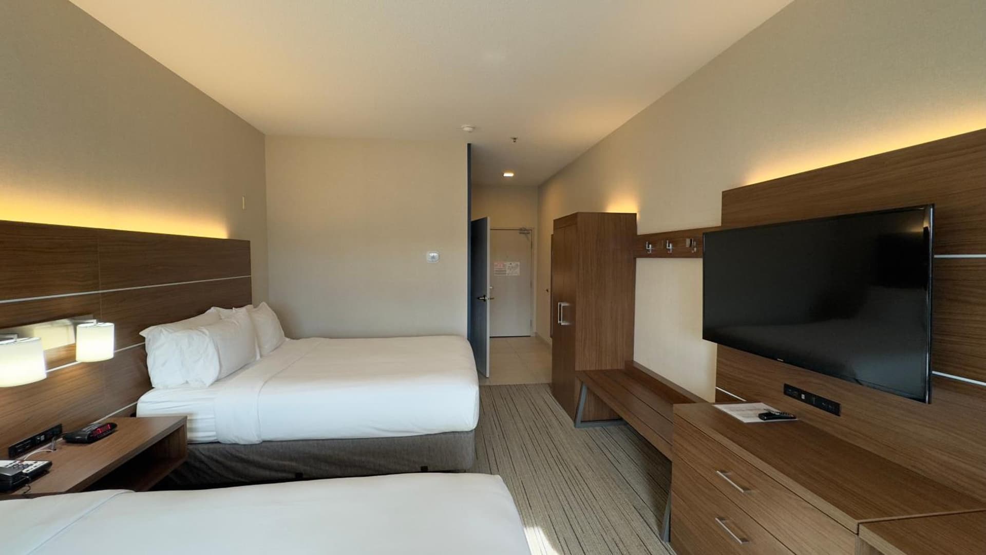 Holiday Inn Express Hotel & Suites Marina by IHG gallery photo in Marina, CA — image 21