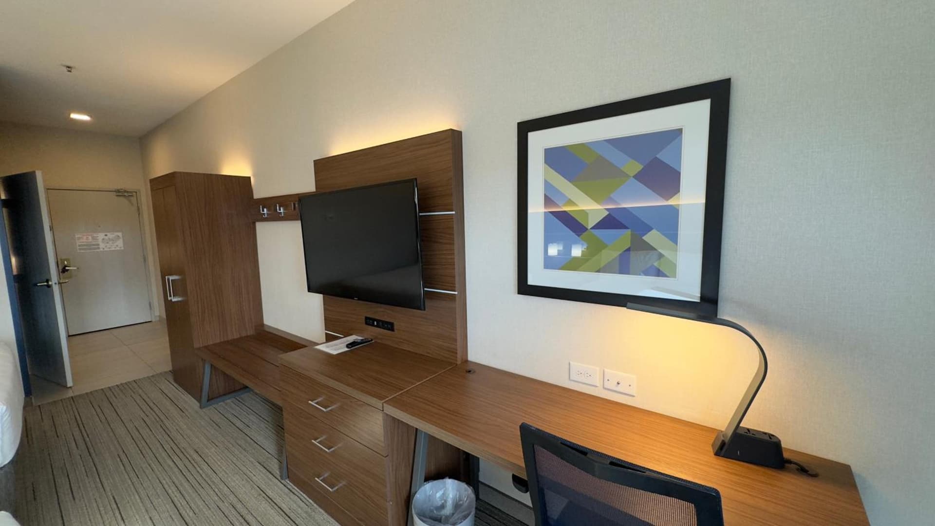 Holiday Inn Express Hotel & Suites Marina by IHG gallery photo in Marina, CA — image 8