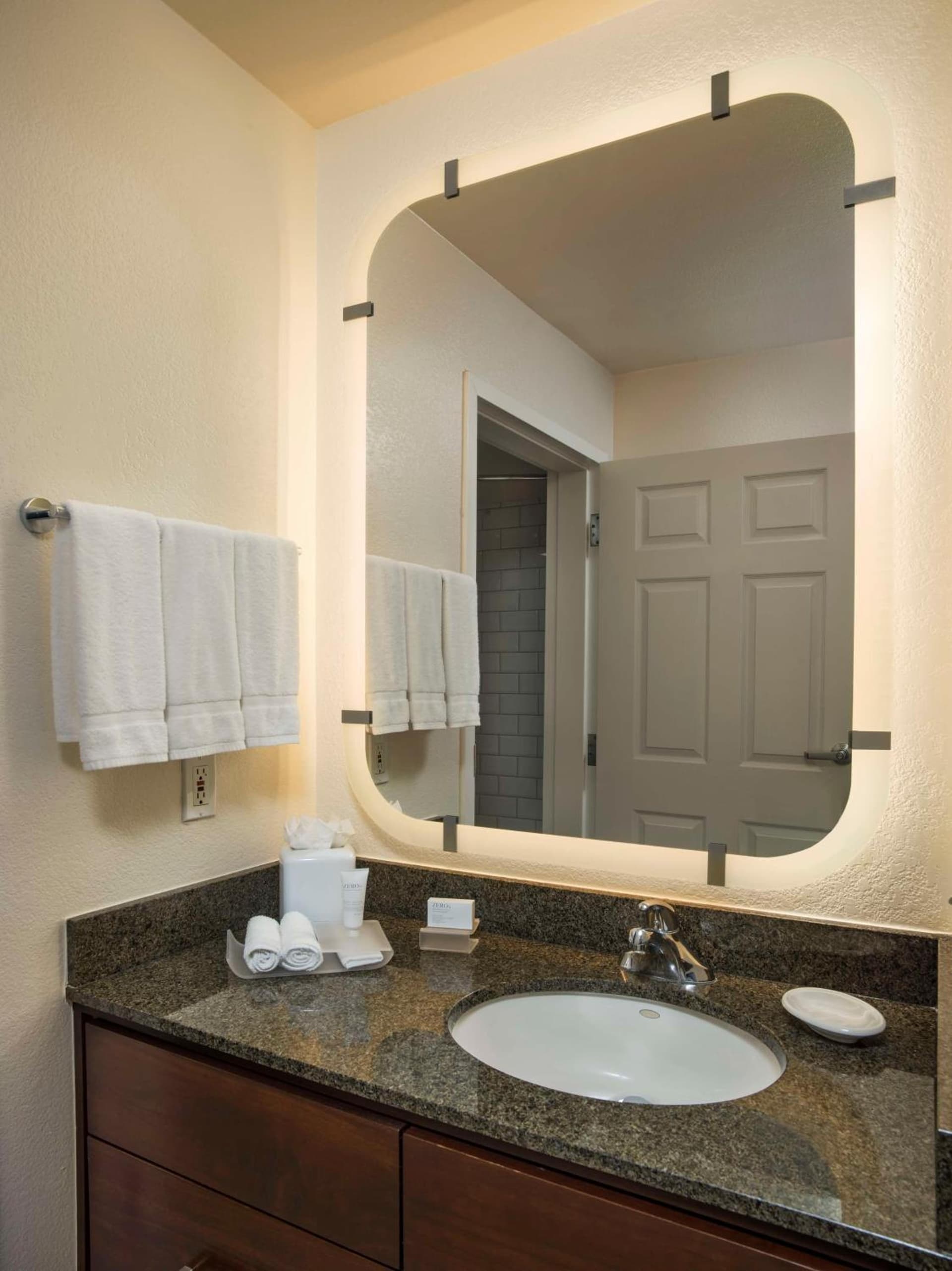 Homewood Suites by Hilton Newark Fremont gallery photo in Fremont, CA — image 37