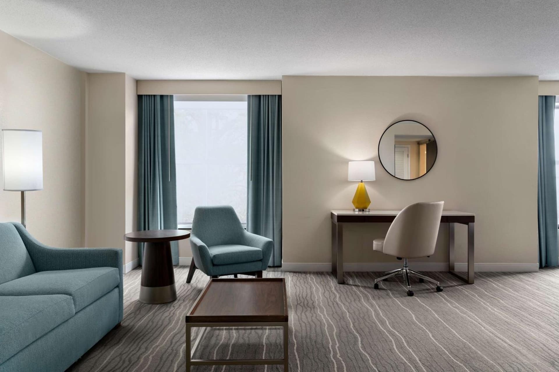 DoubleTree by Hilton Norfolk Airport gallery photo in Norfolk, VA — image 13