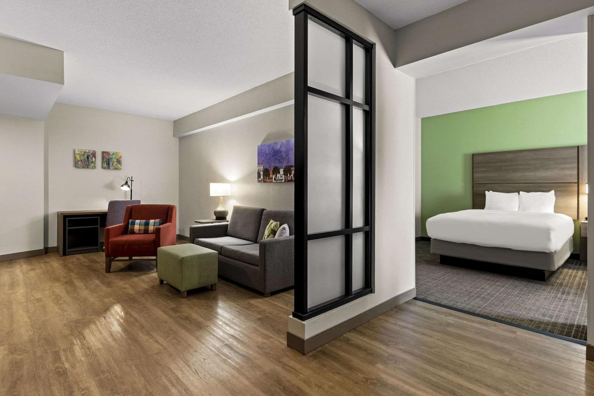 Comfort Suites Charleston West Ashley gallery photo in Charleston, SC — image 27