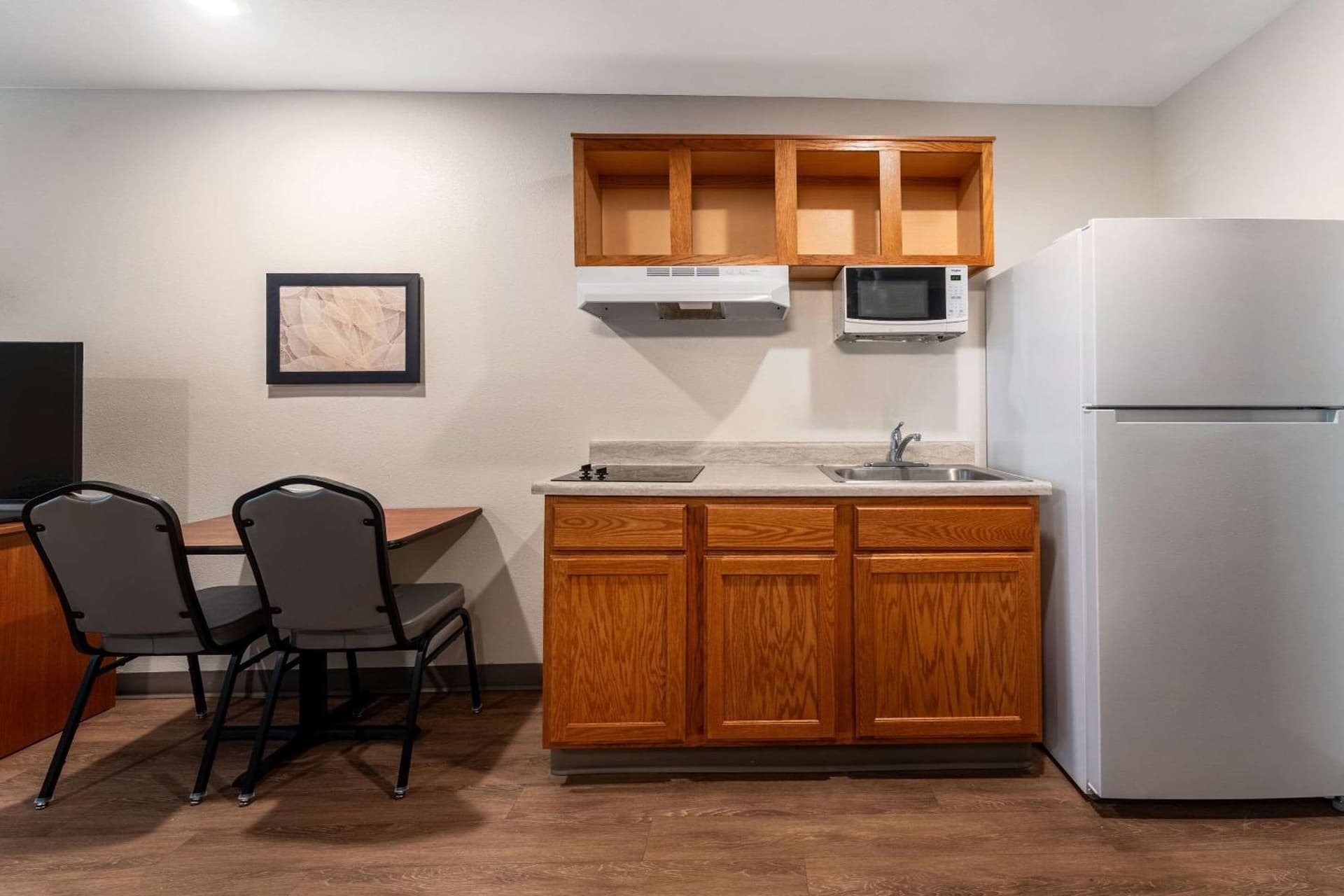 WoodSpring Suites Johnson City gallery photo in Johnson City, TN — image 30