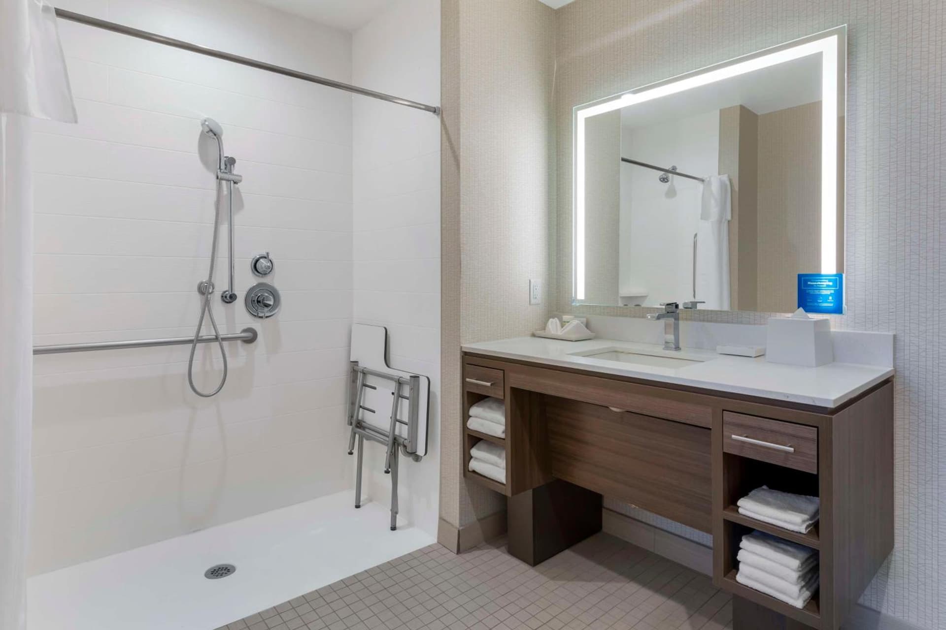 Home2 Suites By Hilton Redlands gallery photo in Redlands, CA — image 9