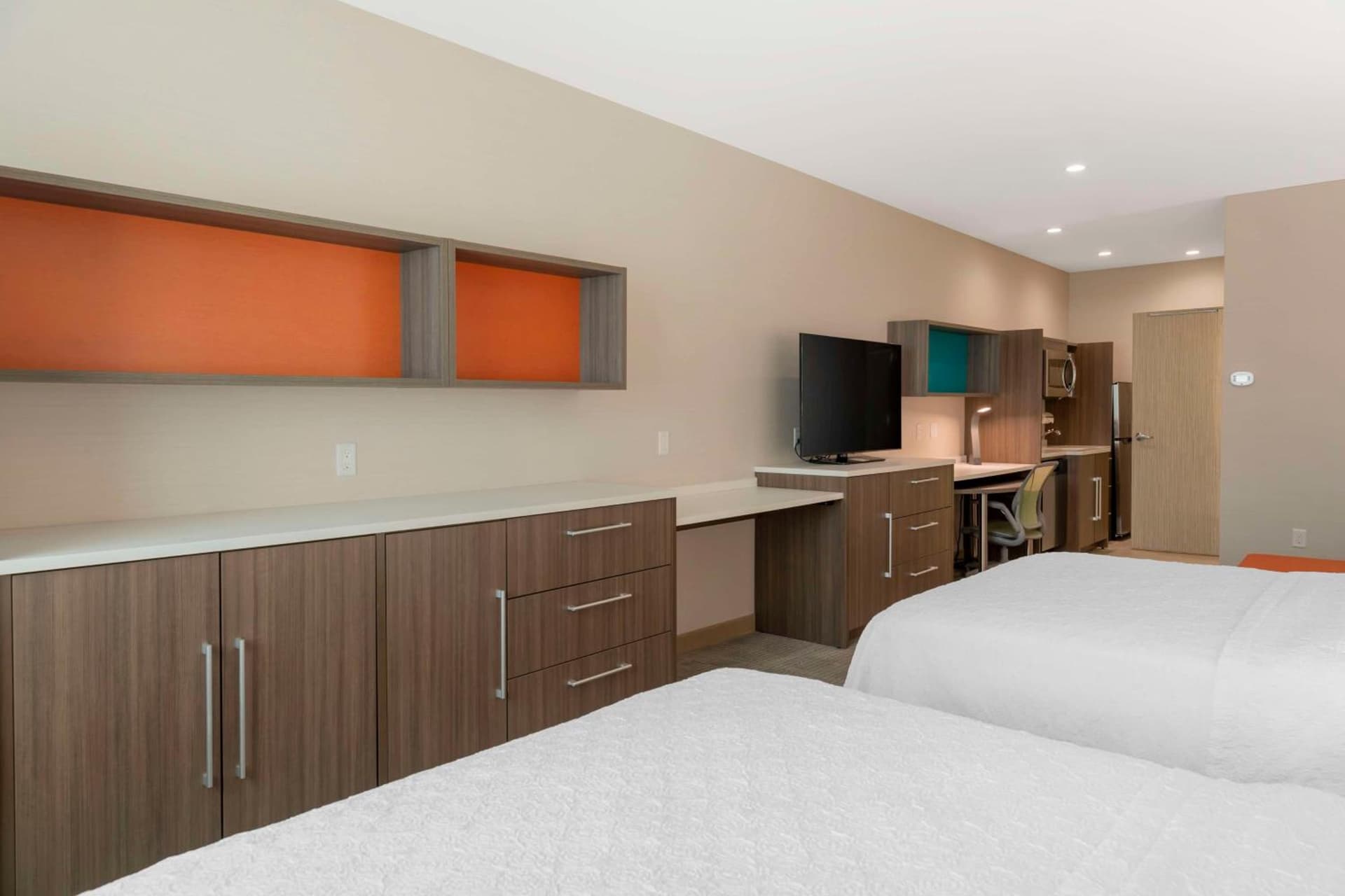 Home2 Suites By Hilton Redlands gallery photo in Redlands, CA — image 18