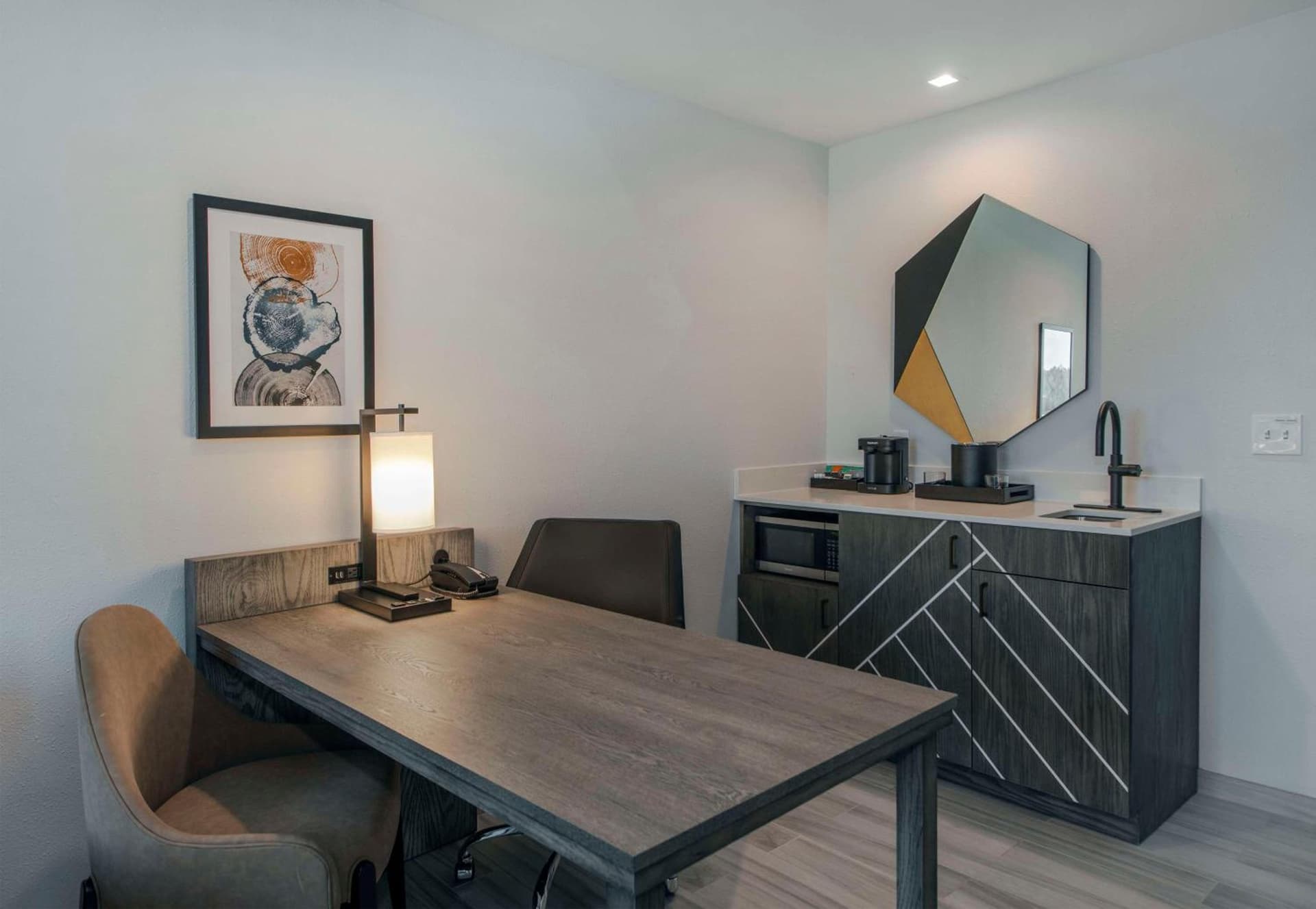 Embassy Suites By Hilton Asheville Downtown gallery photo in Asheville, NC — image 52
