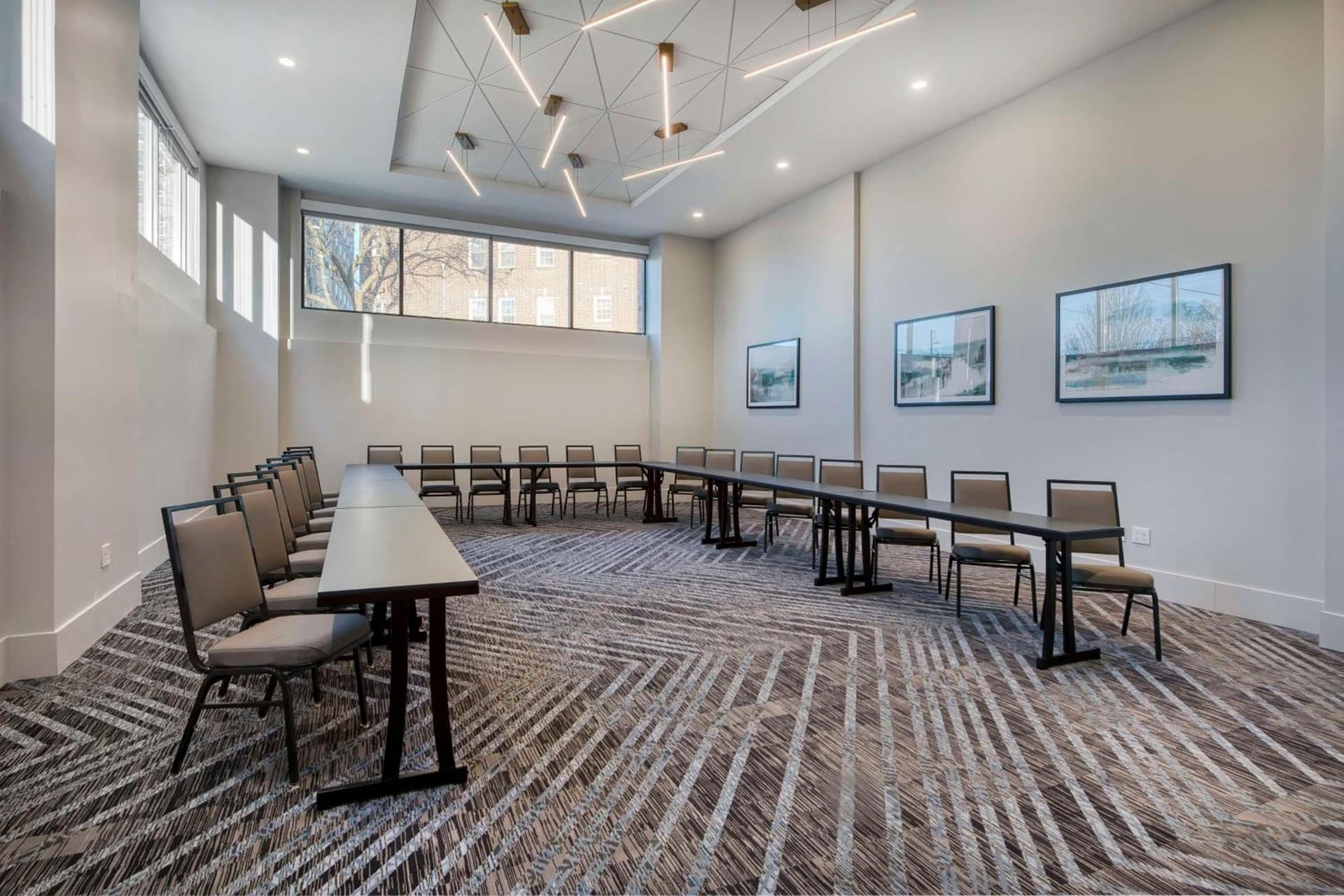 Embassy Suites By Hilton Asheville Downtown gallery photo in Asheville, NC — image 59