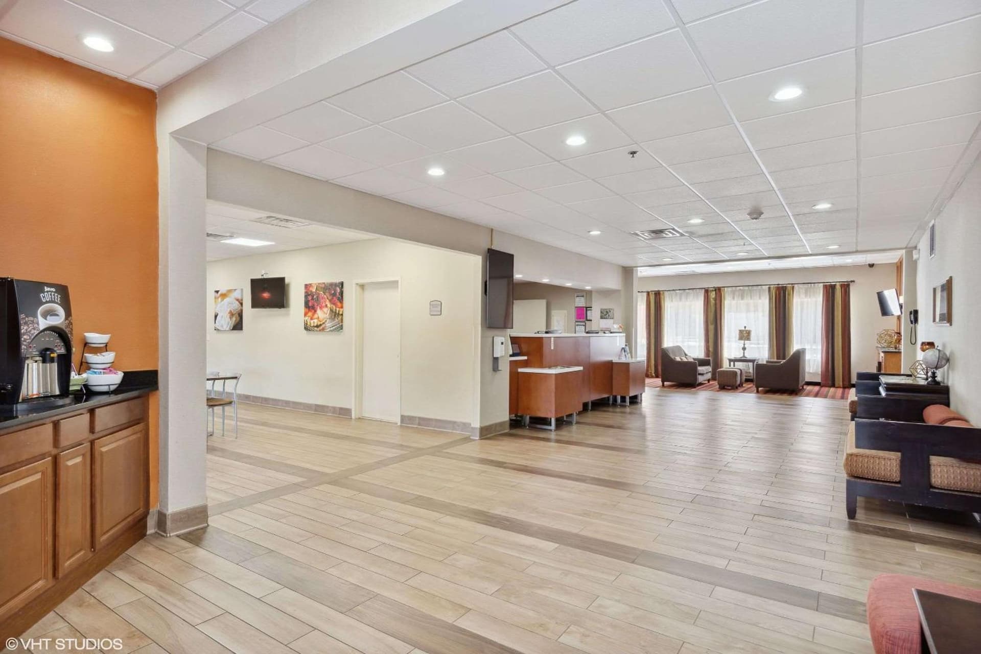 Quality Inn & Suites Morgantown - University Area property views in Morgantown, WV — gallery photo 3