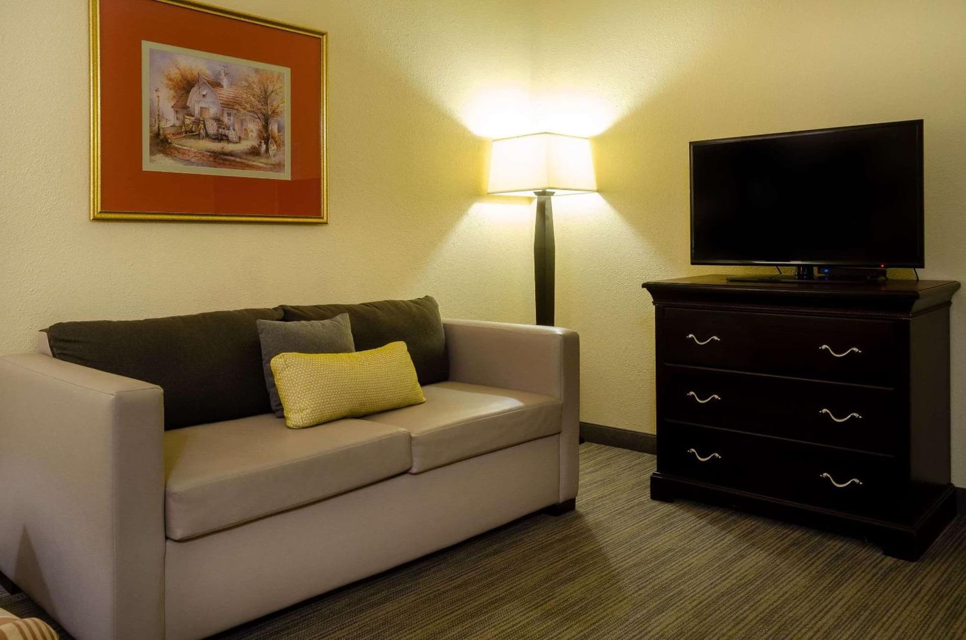 Country Inn & Suites by Radisson, Tuscaloosa, AL gallery photo in Tuscaloosa, AL — image 7