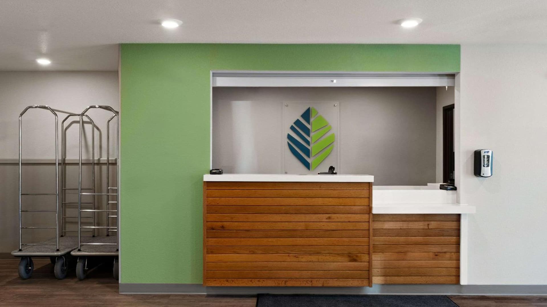 WoodSpring Suites Greeley gallery photo in Greeley, CO — image 5