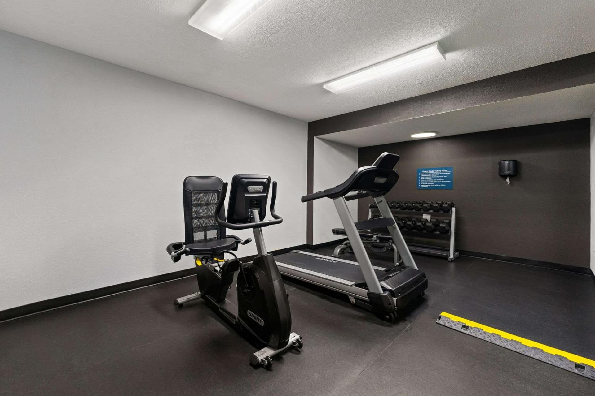 Econo Lodge Rockford Casino Area gallery photo in Rockford, IL — image 20