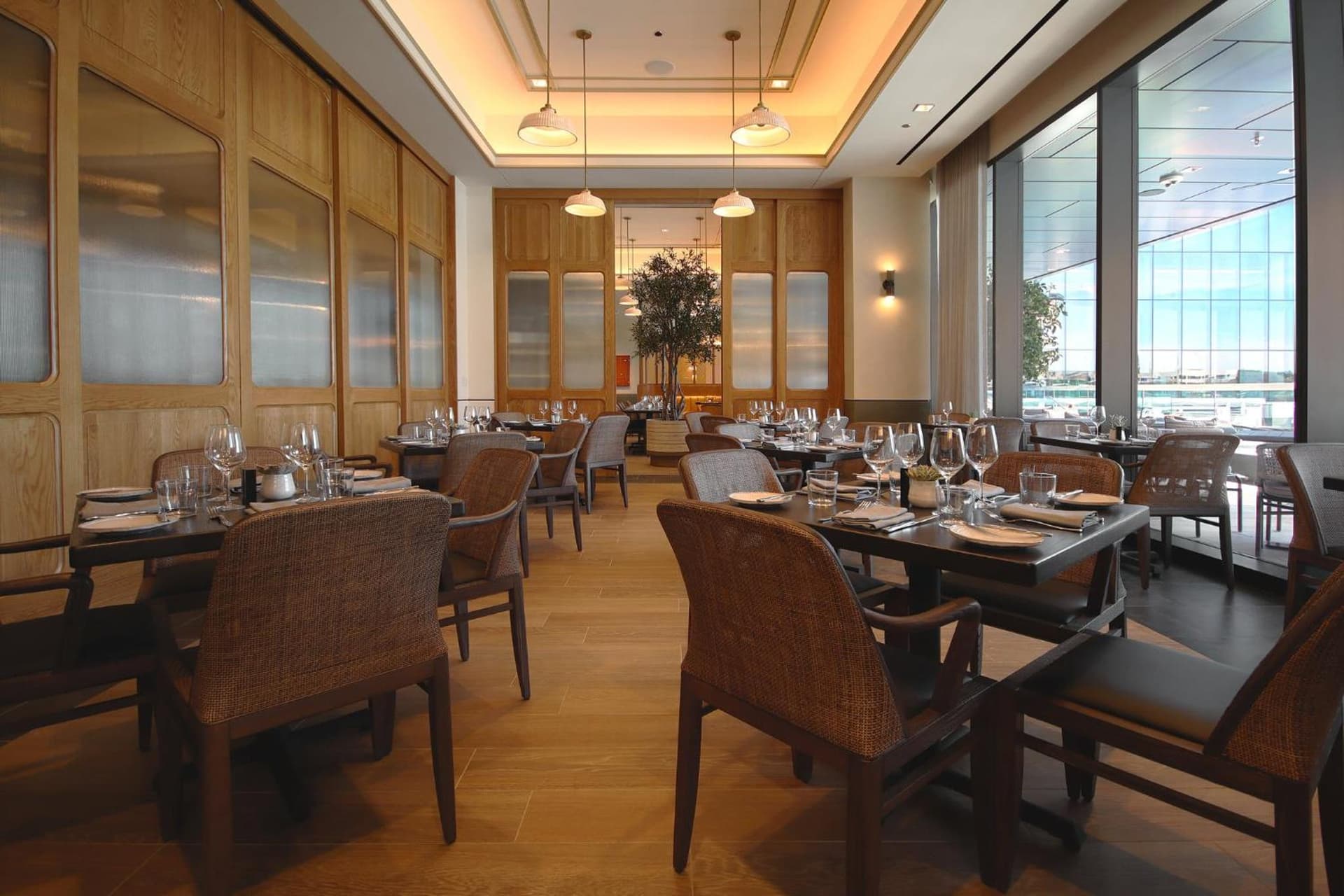 Loews Arlington Hotel gallery photo in Arlington, TX — image 74