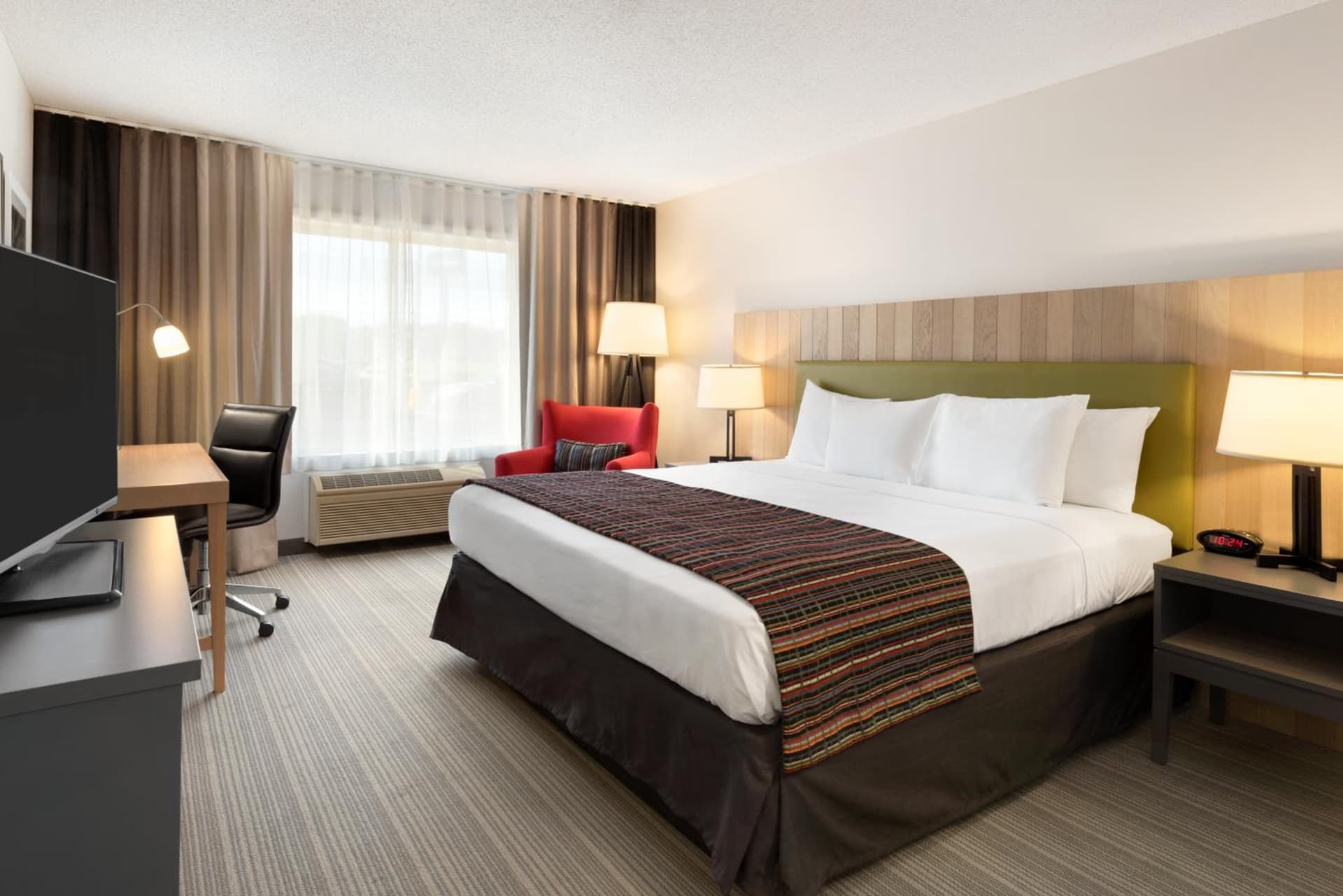 Country Inn & Suites by Radisson, Chippewa Falls, WI gallery photo in Chippewa Falls, WI — image 14