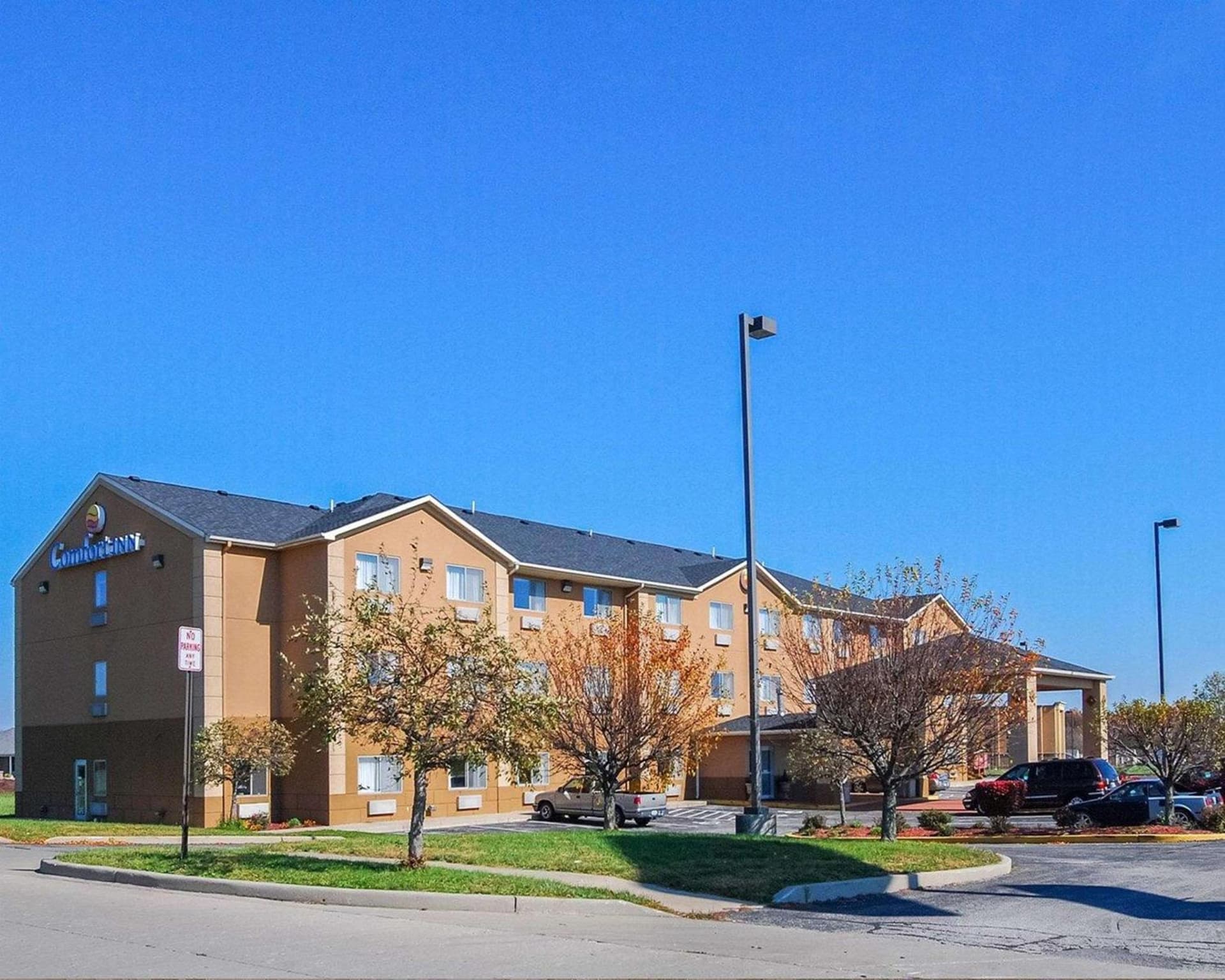 Comfort Inn & Suites North Greenfield featured exterior or lobby in Greenfield, IN — similar hotel