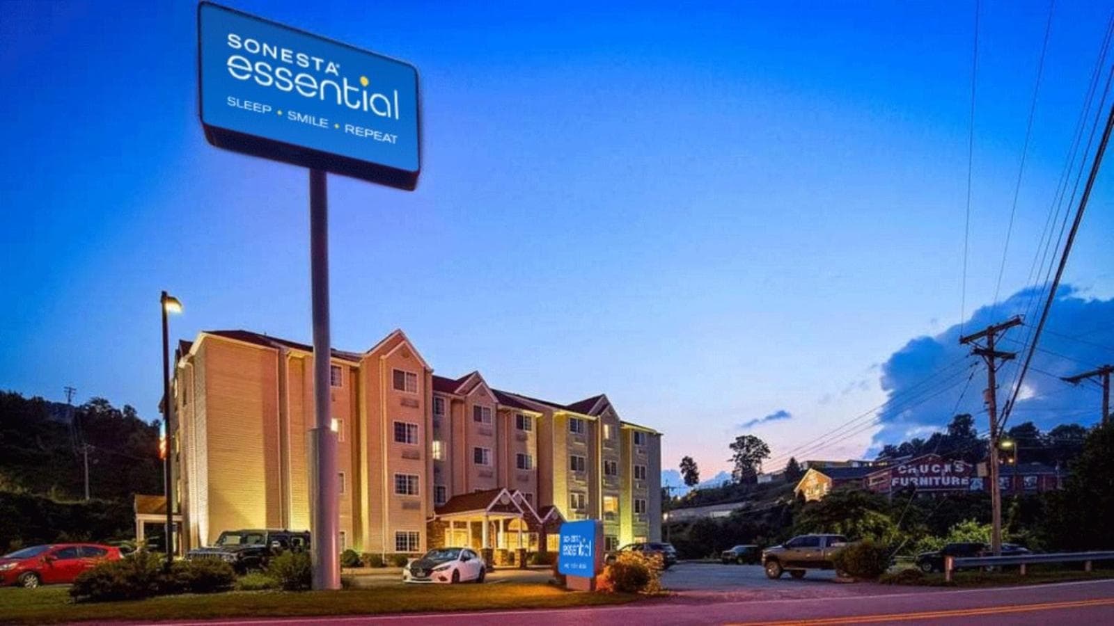 Sonesta Essential Morgantown interior in Morgantown, WV — gallery photo 2