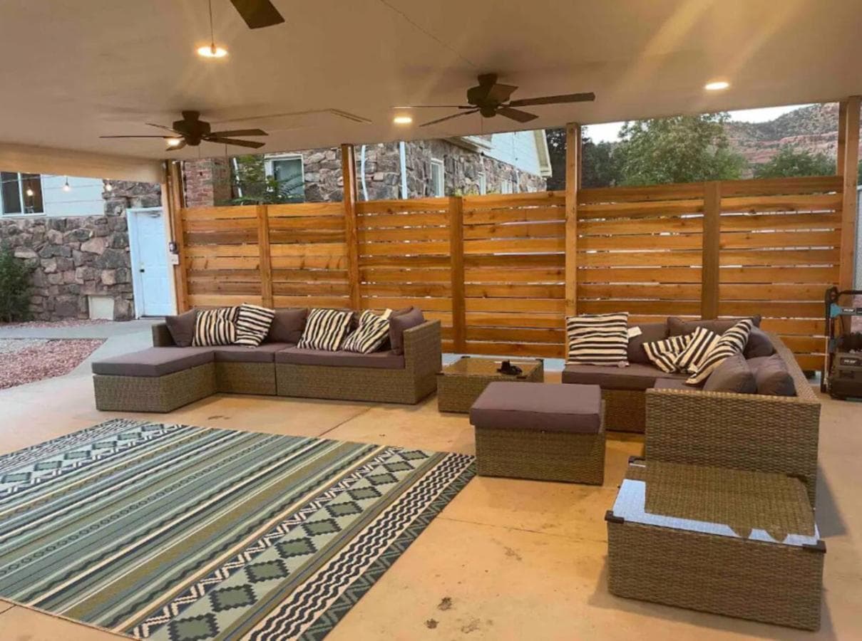 Trailblazer's Retreat, Venture Base Unit 3 featured exterior or lobby in Kanab, UT — similar hotel