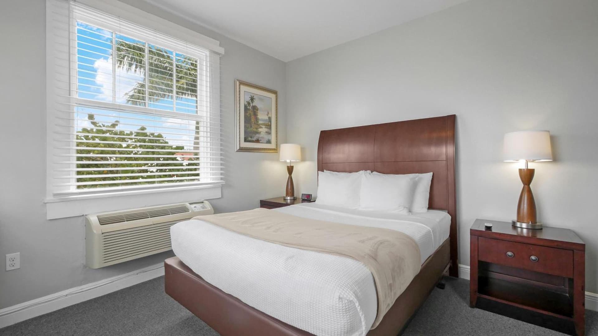 Crystal Bay Historic Hotel gallery photo in St Petersburg, FL — image 78