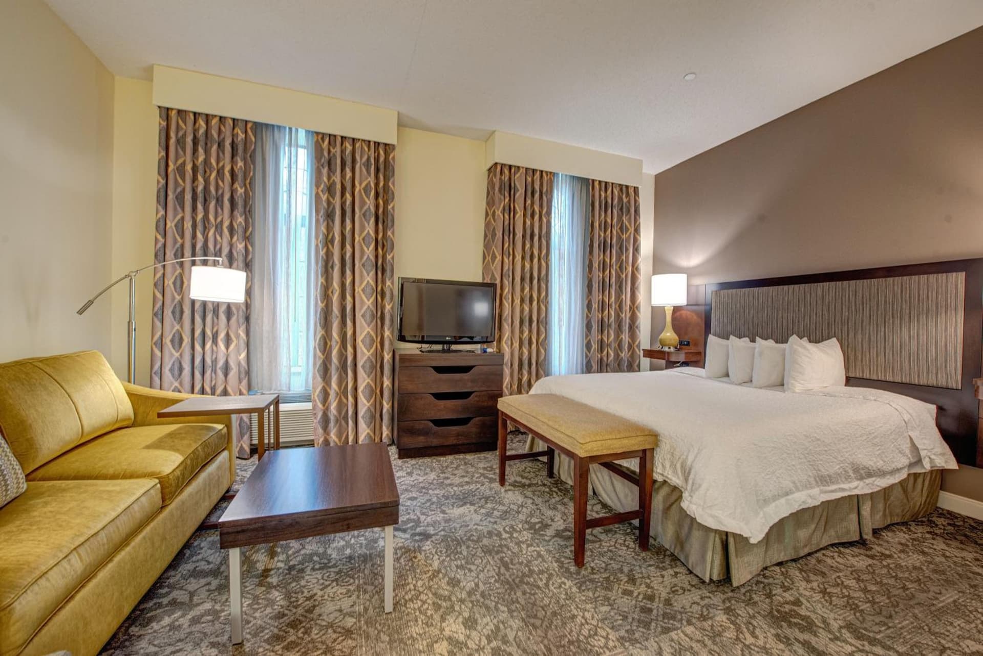 Hampton Inn & Suites By Hilton - Rockville Centre gallery photo in Rockville Centre, NY — image 20