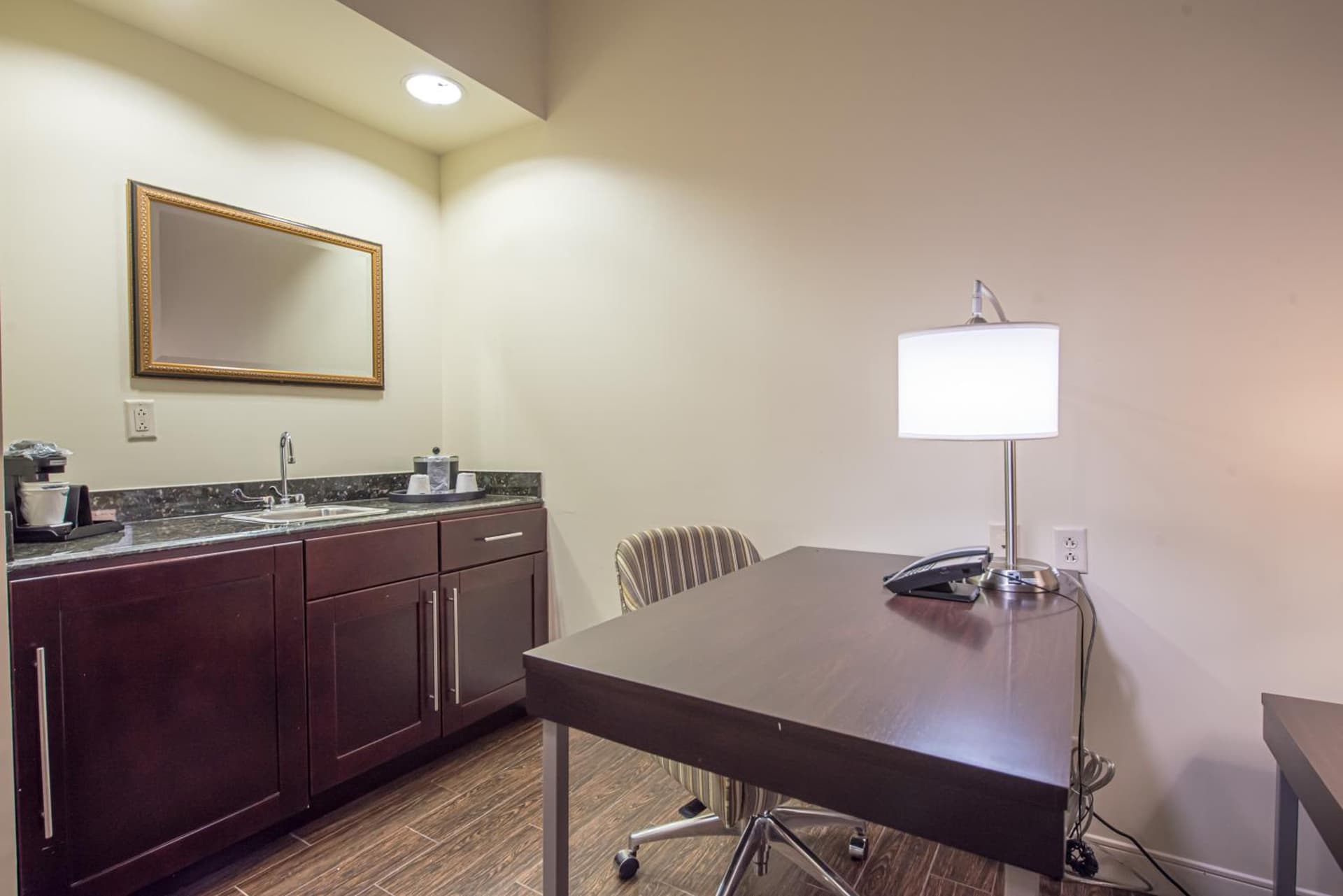 Hampton Inn & Suites By Hilton - Rockville Centre gallery photo in Rockville Centre, NY — image 53