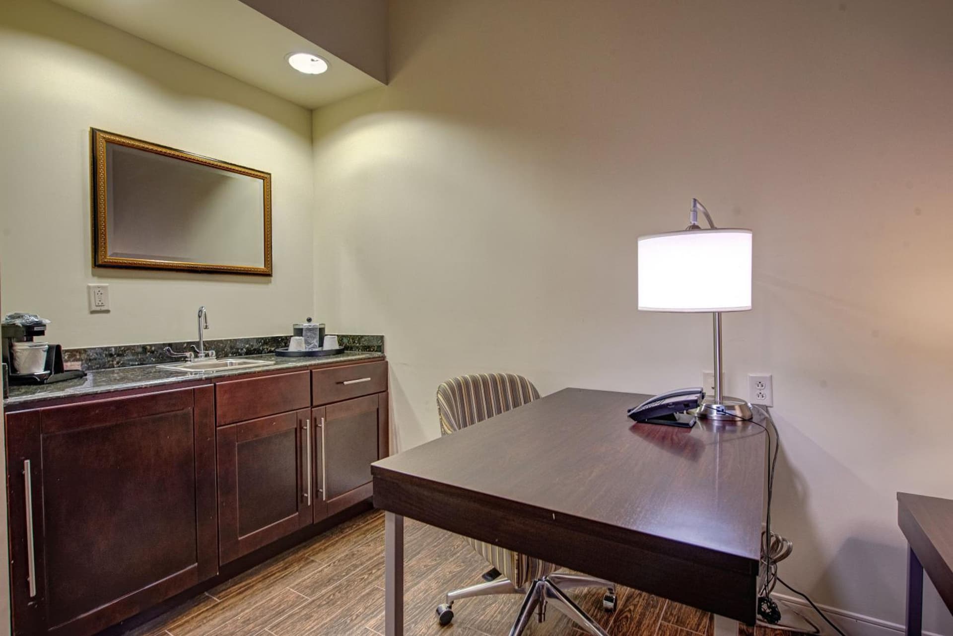 Hampton Inn & Suites By Hilton - Rockville Centre gallery photo in Rockville Centre, NY — image 48
