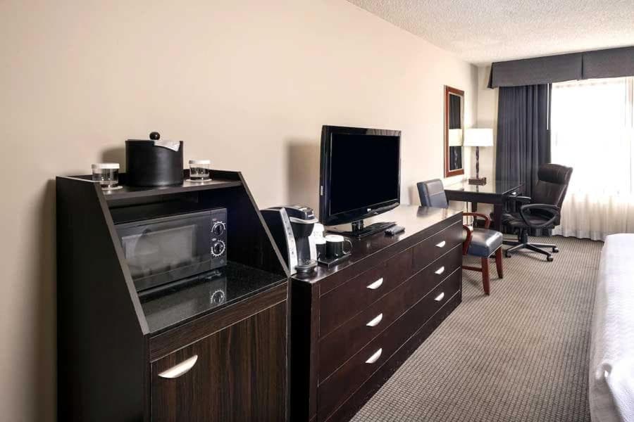 Concord Plaza Hotel interior in Concord, CA — gallery photo 2