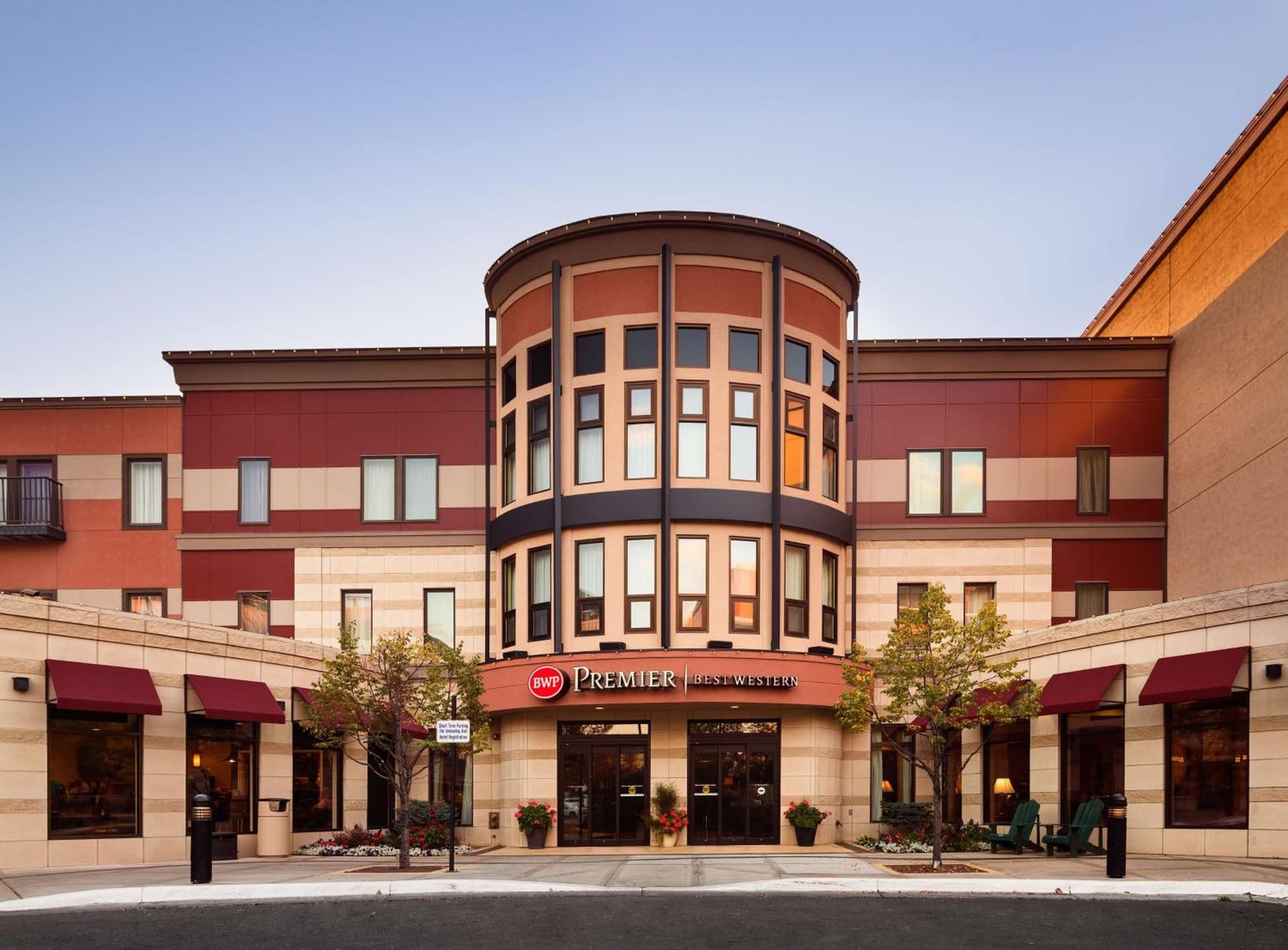 Best Western Premier Helena Great Northern Hotel featured exterior or lobby in Helena, MT — similar hotel