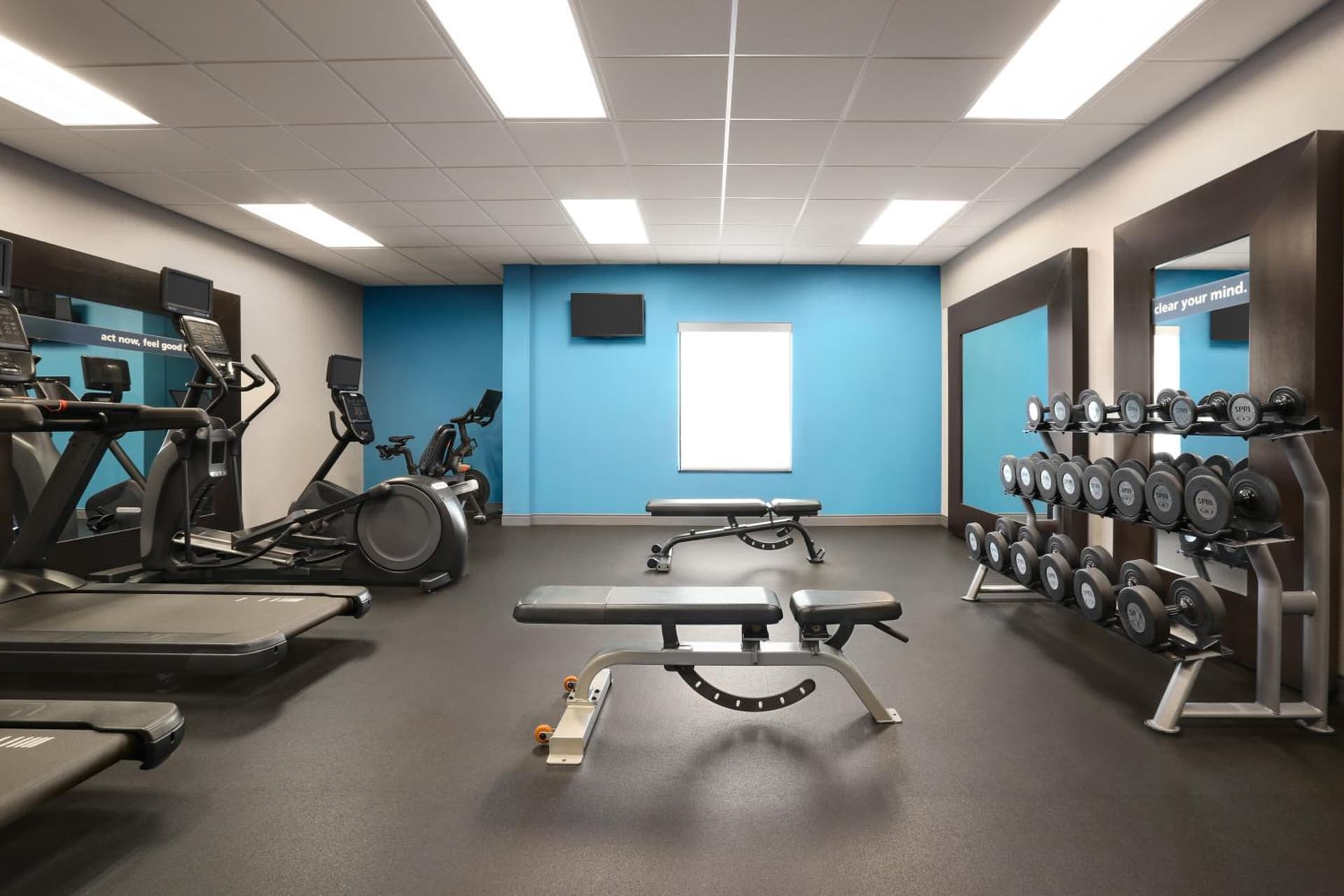 Hampton Inn & Suites York South gallery photo in York, PA — image 45