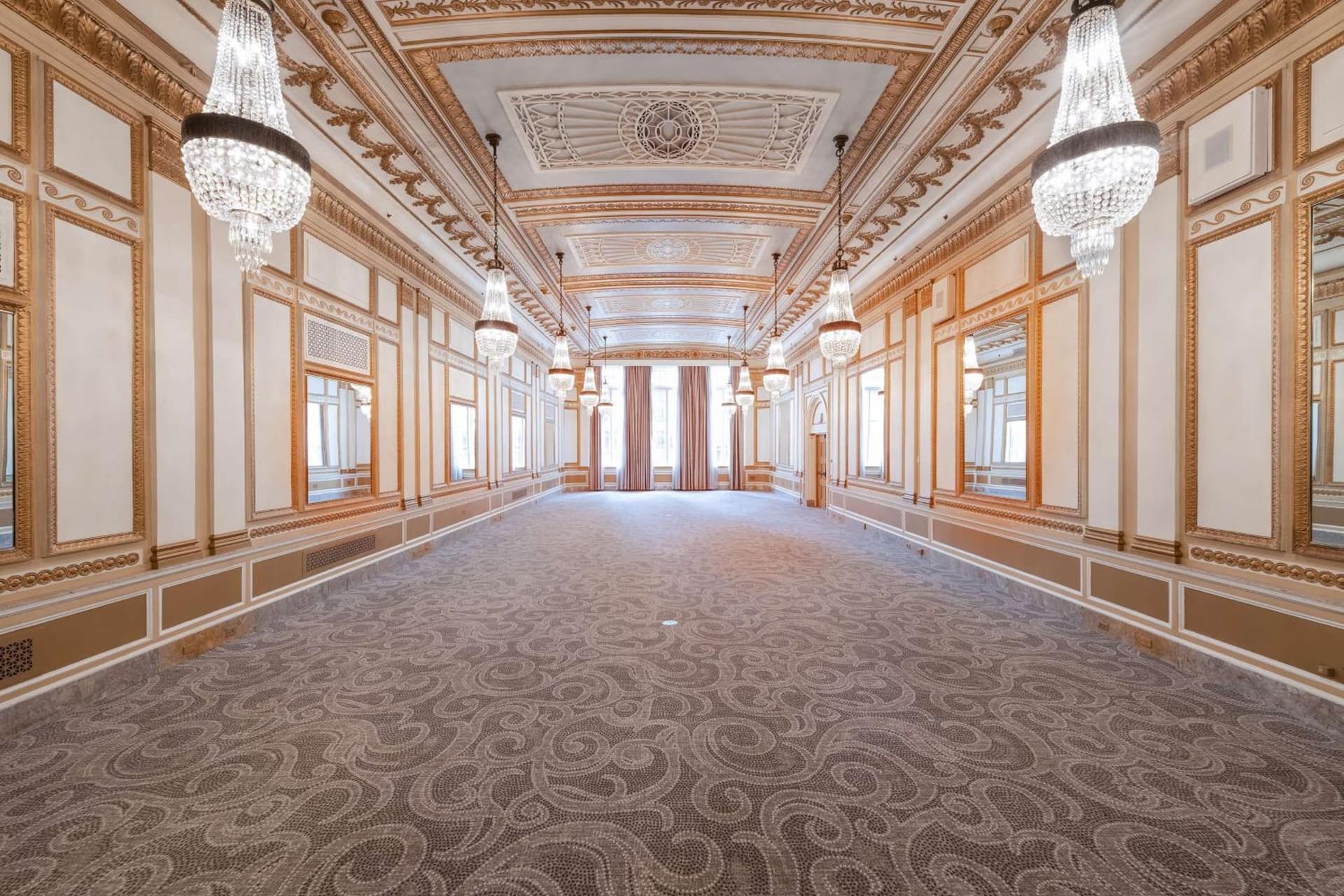 The Benson Portland, Curio Collection by Hilton gallery photo in Portland, OR — image 42