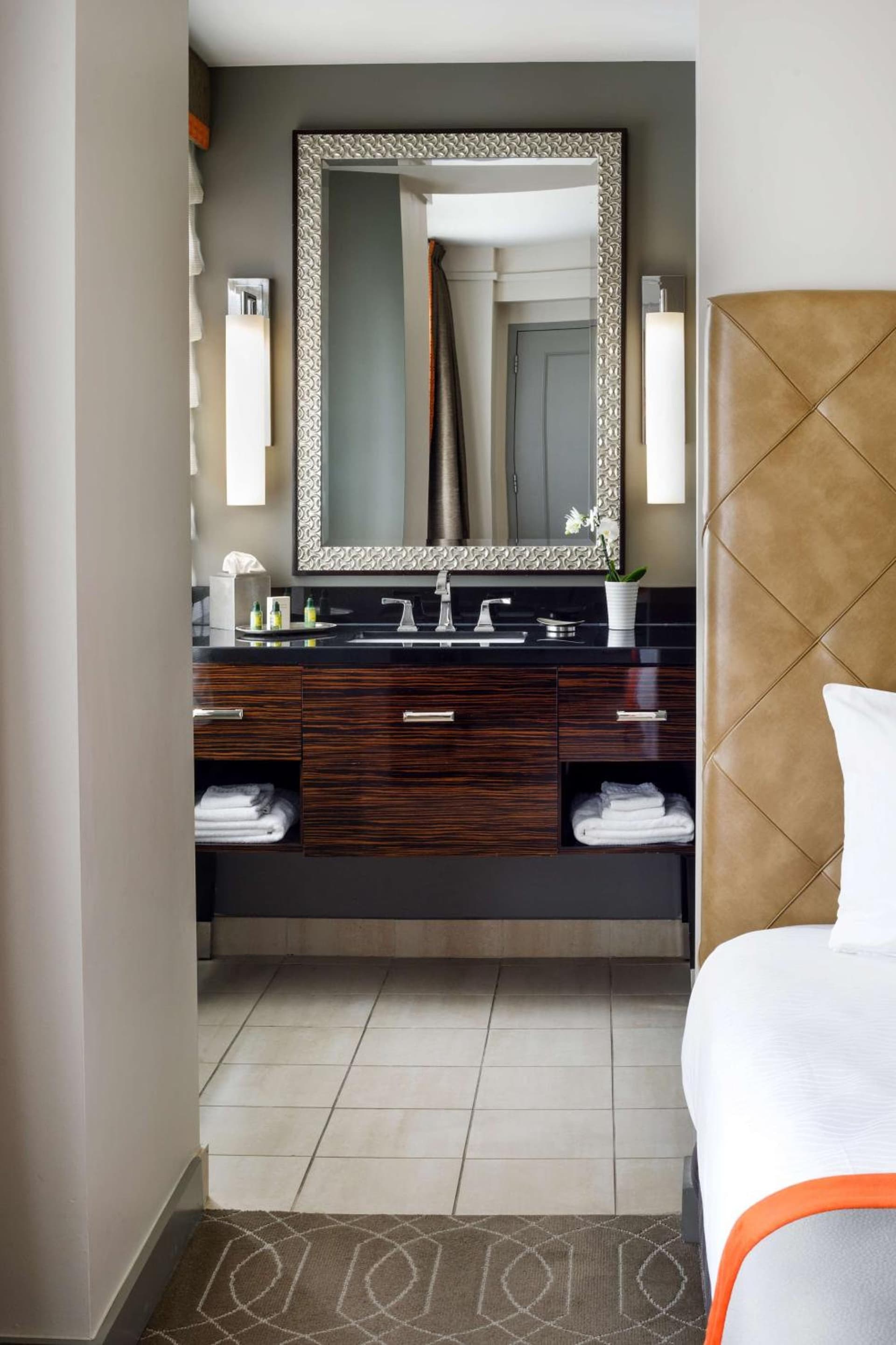 Colcord Hotel Oklahoma City, Curio Collection by Hilton gallery photo in Oklahoma City, OK — image 45