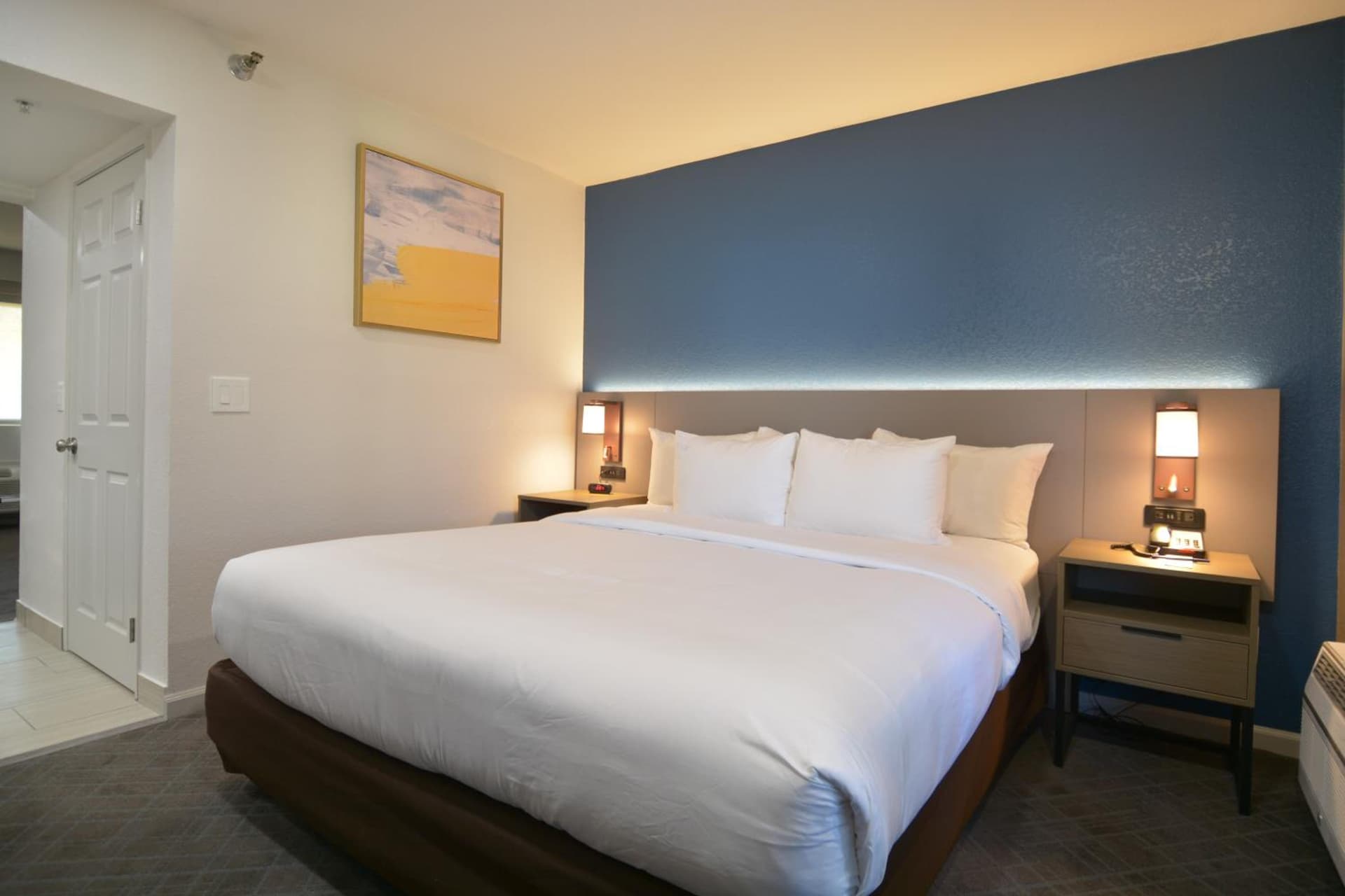 Comfort Inn & Suites Moreno Valley near March Air Reserve Base gallery photo in Moreno Valley, CA — image 38