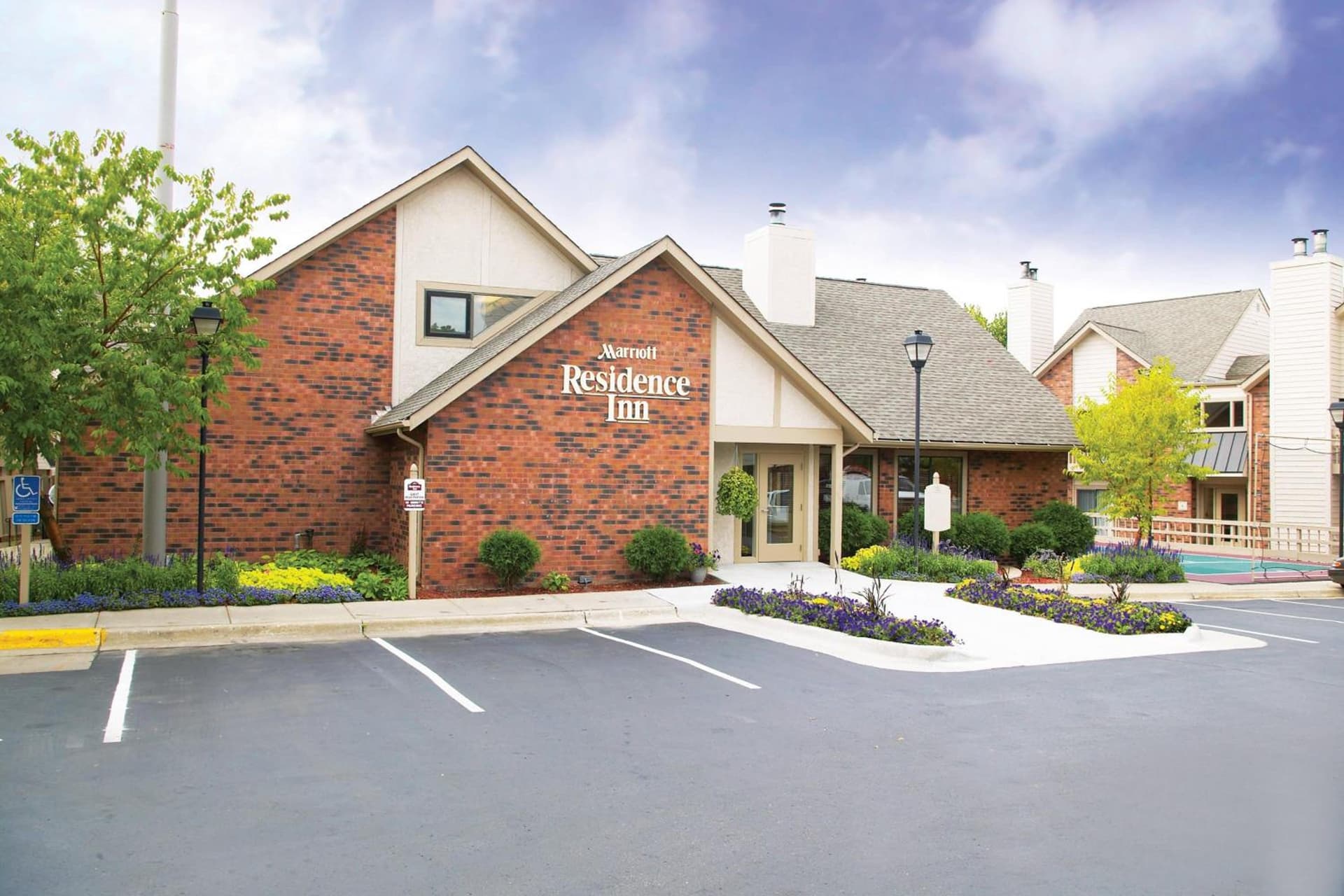 Residence Inn Minneapolis Eden Prairie featured exterior or lobby in Eden Prairie, MN — similar hotel