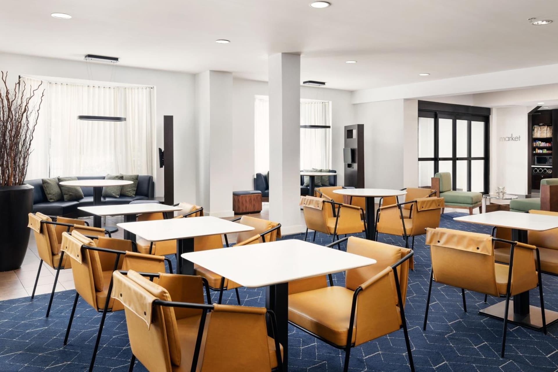Courtyard by Marriott Concord gallery photo in Concord, NH — image 14