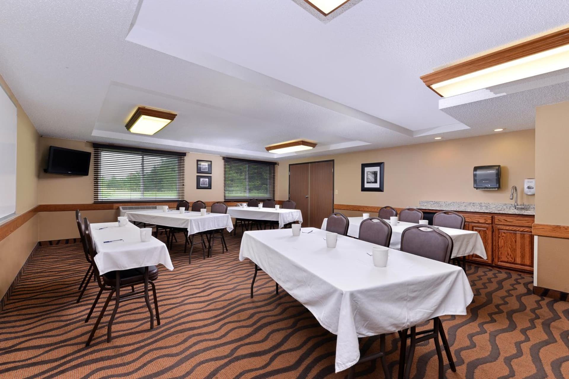 AmericInn by Wyndham St Cloud MN I-94 gallery photo in Saint Cloud, MN — image 15