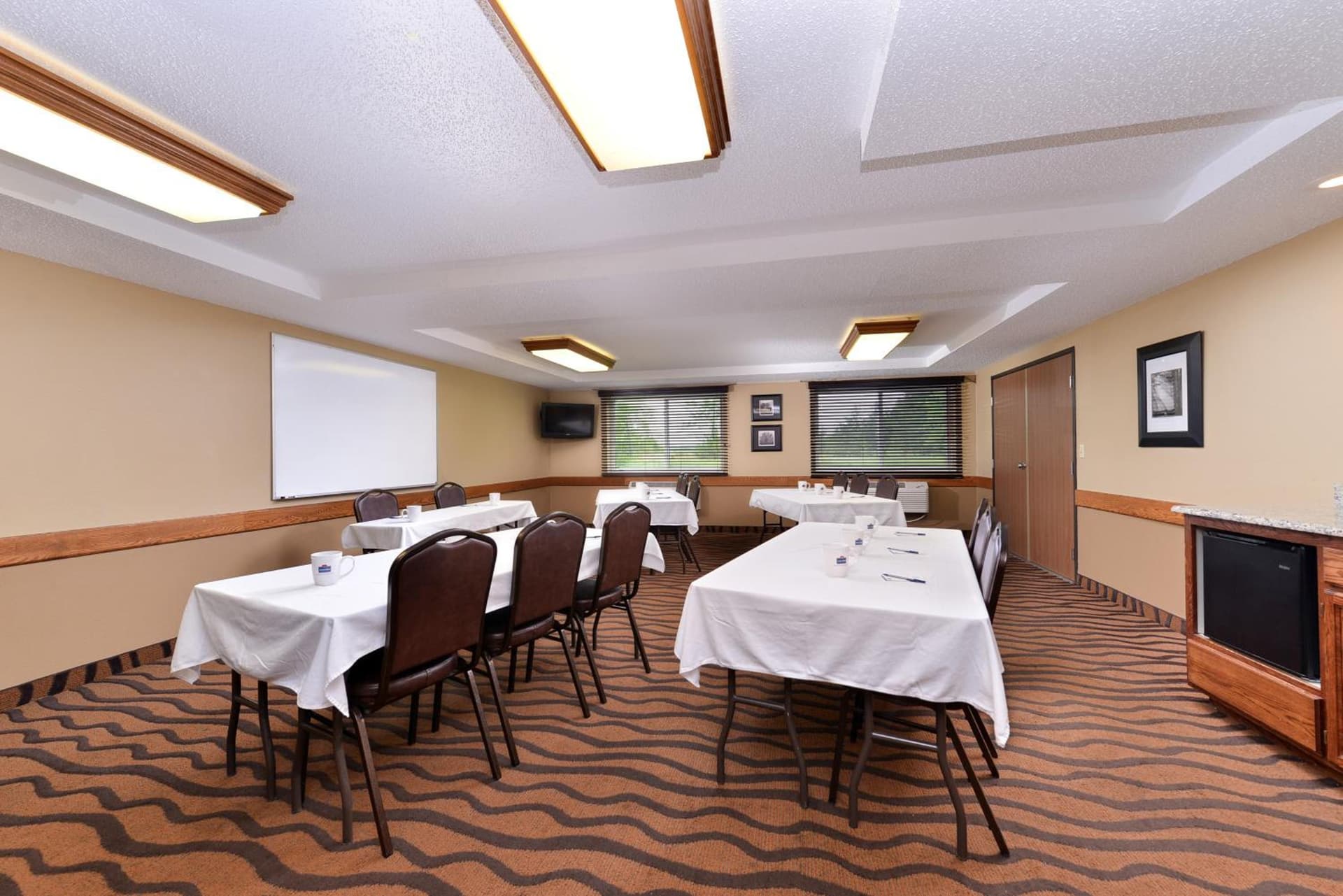 AmericInn by Wyndham St Cloud MN I-94 gallery photo in Saint Cloud, MN — image 13