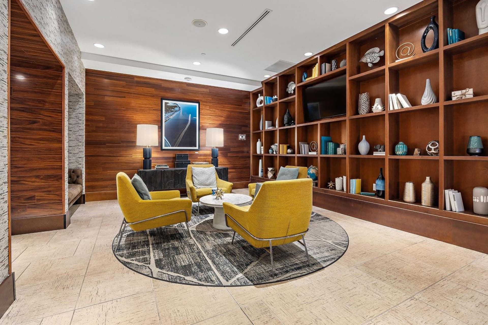 Four Points by Sheraton Jacksonville Baymeadows interior in Jacksonville, FL — gallery photo 2