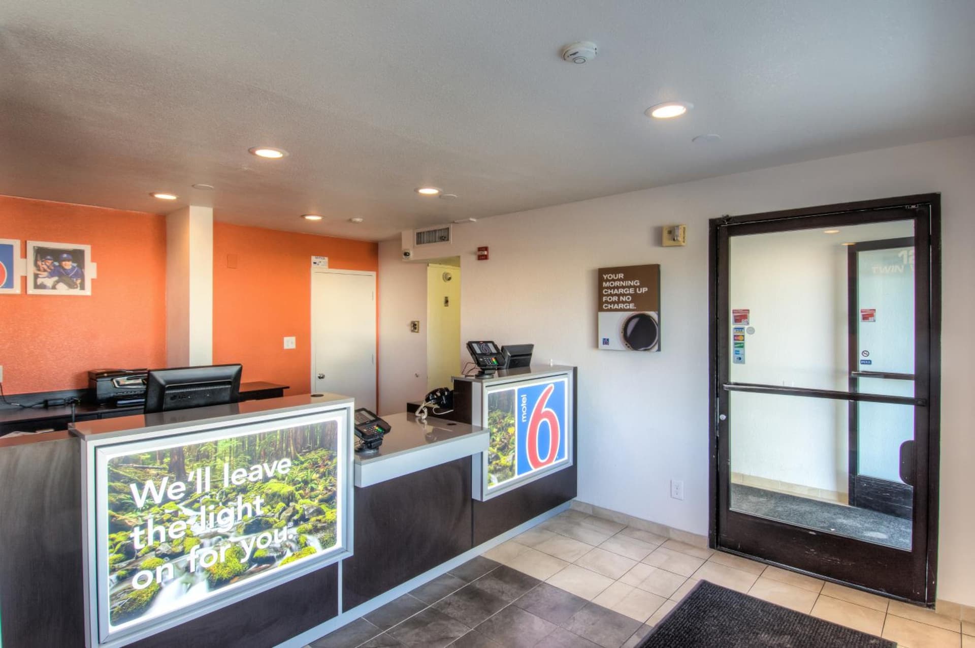 Motel 6-Redding, CA - North gallery photo in Redding, CA — image 46