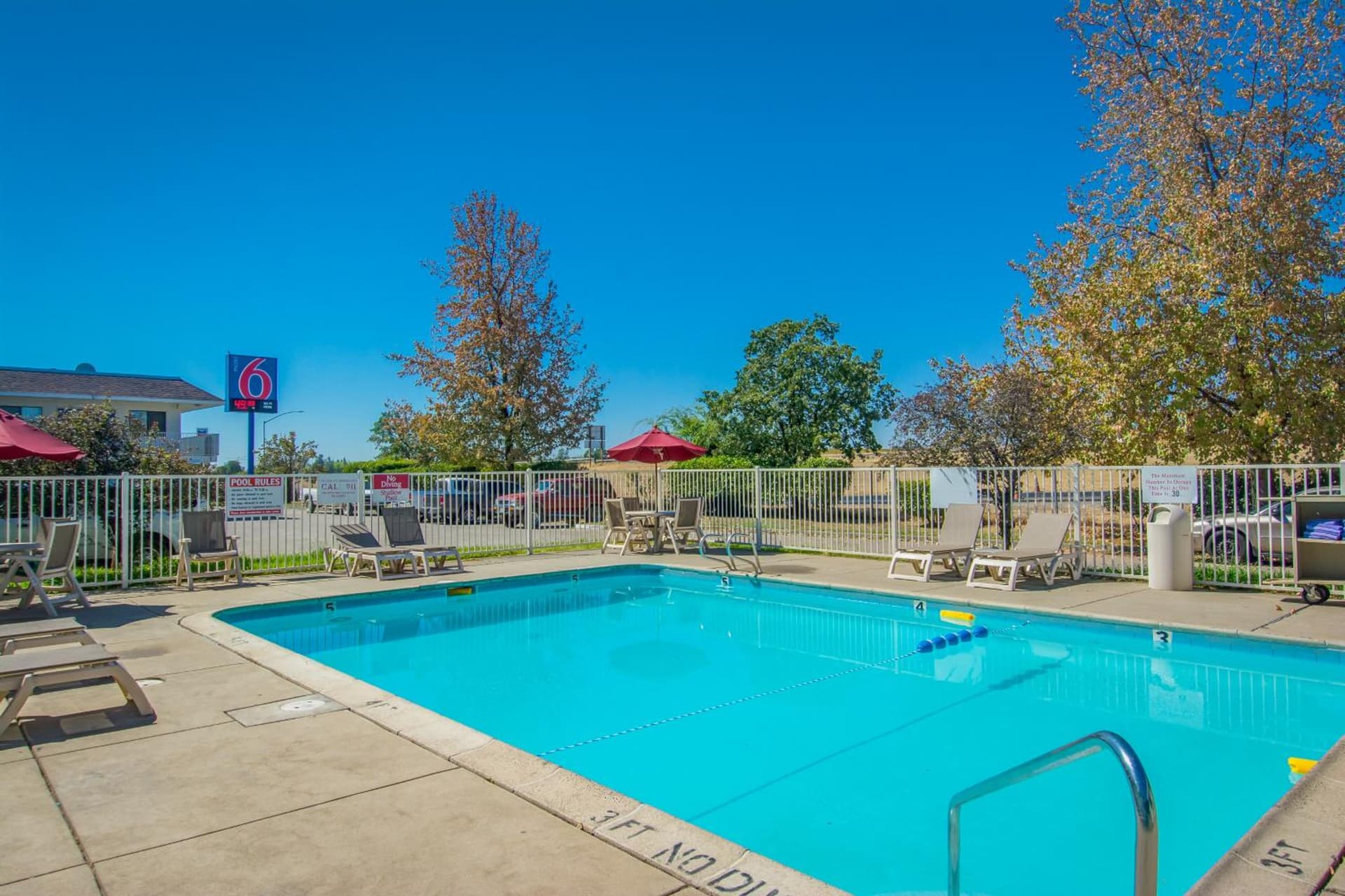 Motel 6-Redding, CA - North gallery photo in Redding, CA — image 29