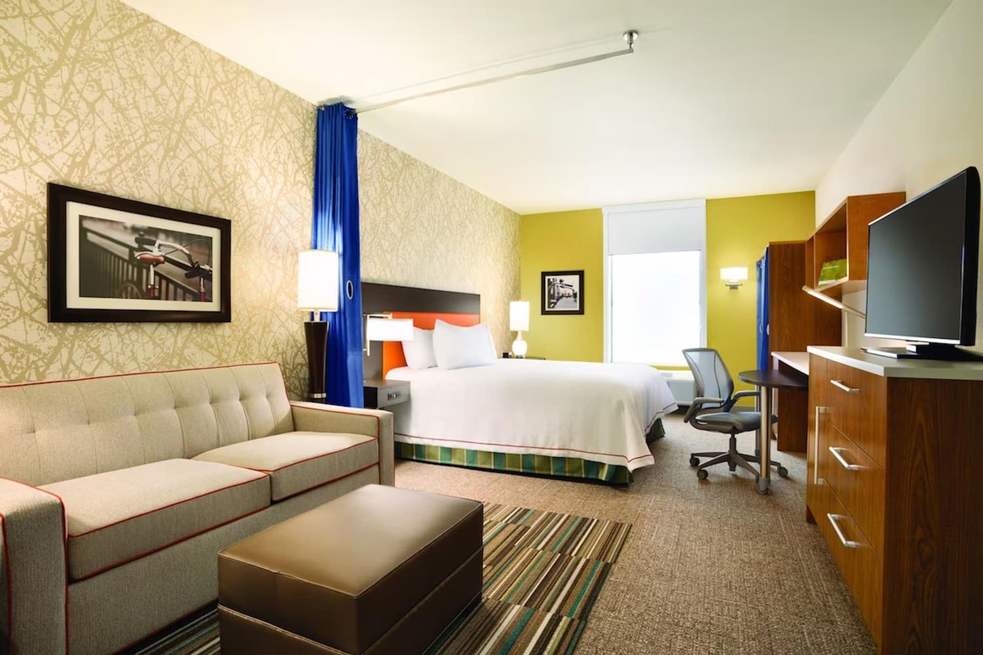 Home2 Suites By Hilton Birmingham Downtown gallery photo in Birmingham, AL — image 10