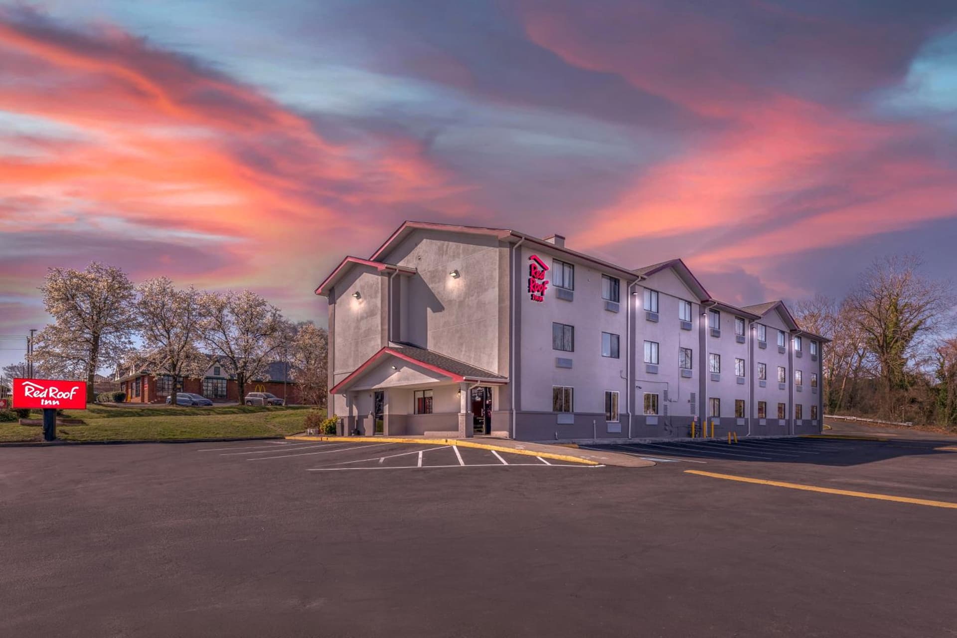 Red Roof Inn Suffolk featured exterior or lobby in Suffolk, VA — similar hotel