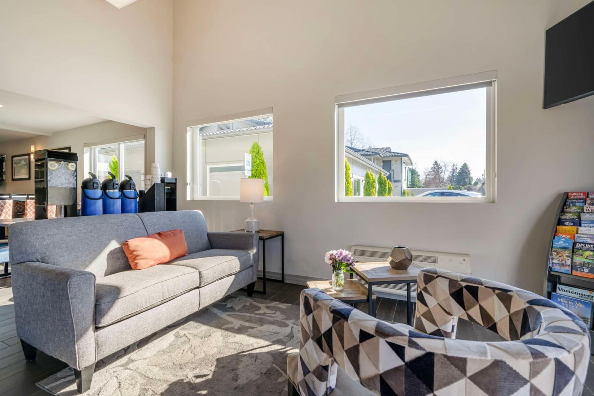 Best Western Inn of Vancouver property views in Vancouver, WA — gallery photo 3