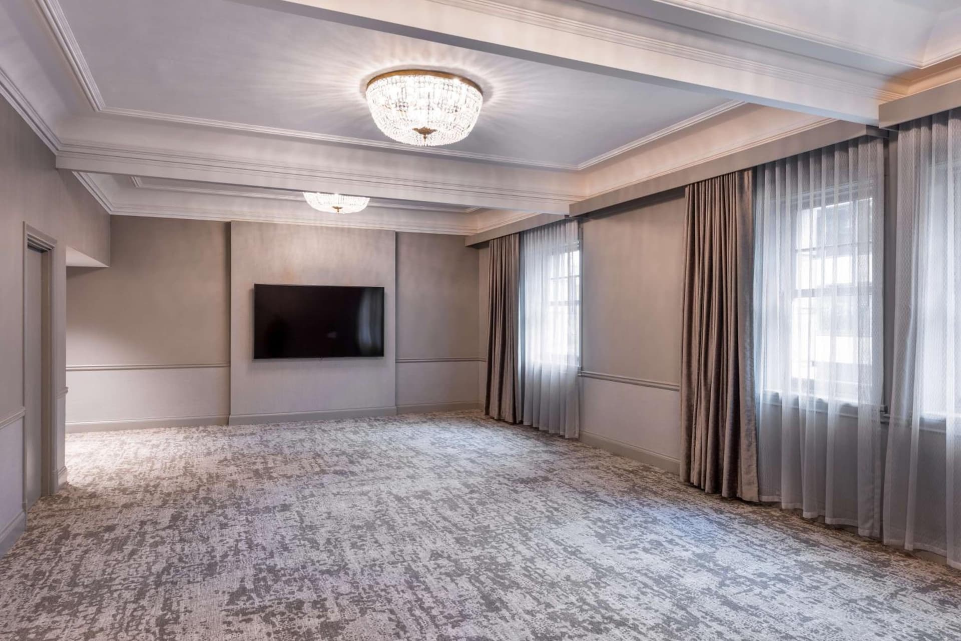 The Benson Portland, Curio Collection by Hilton gallery photo in Portland, OR — image 44