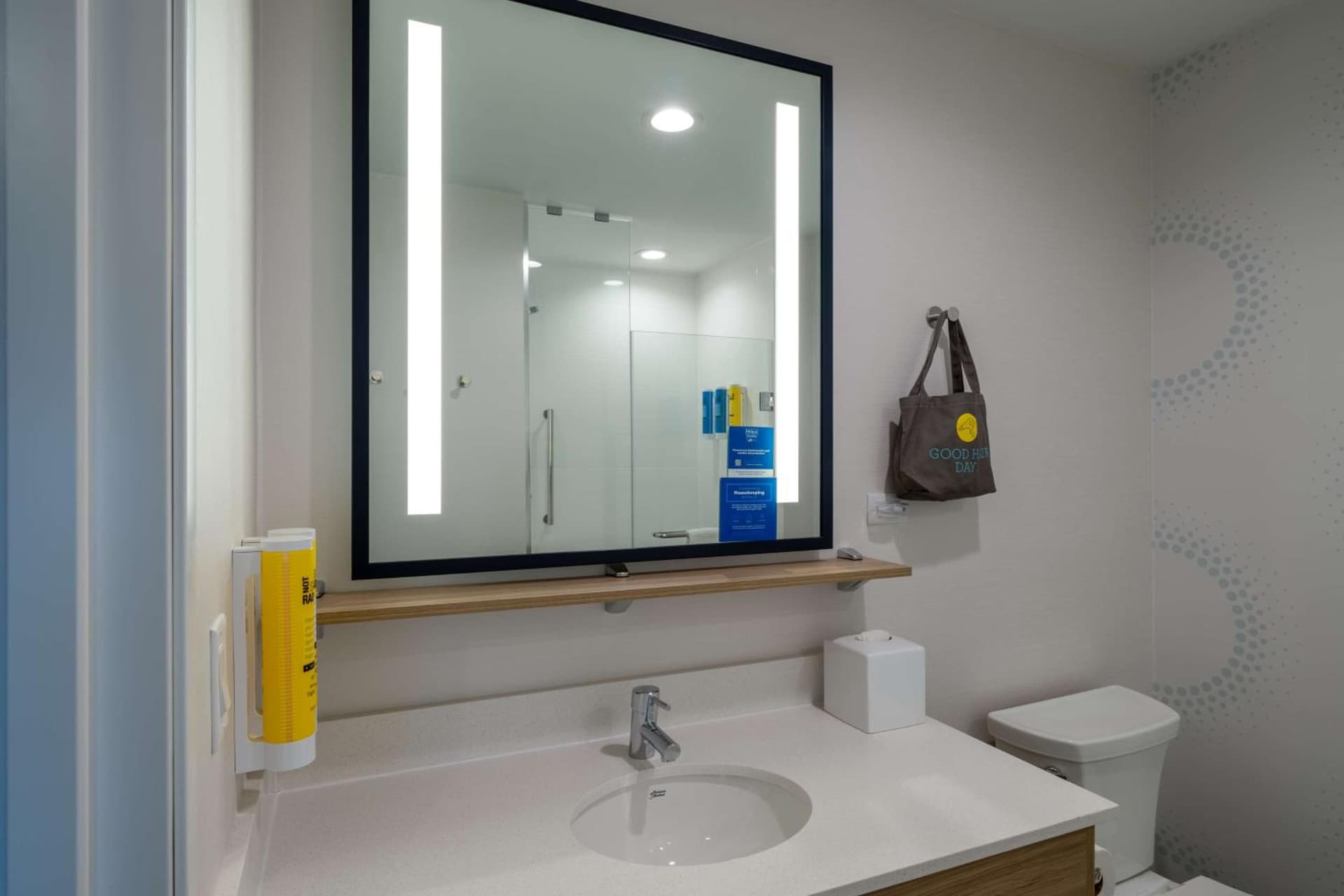 Tru By Hilton Naperville Chicago gallery photo in Naperville, IL — image 24