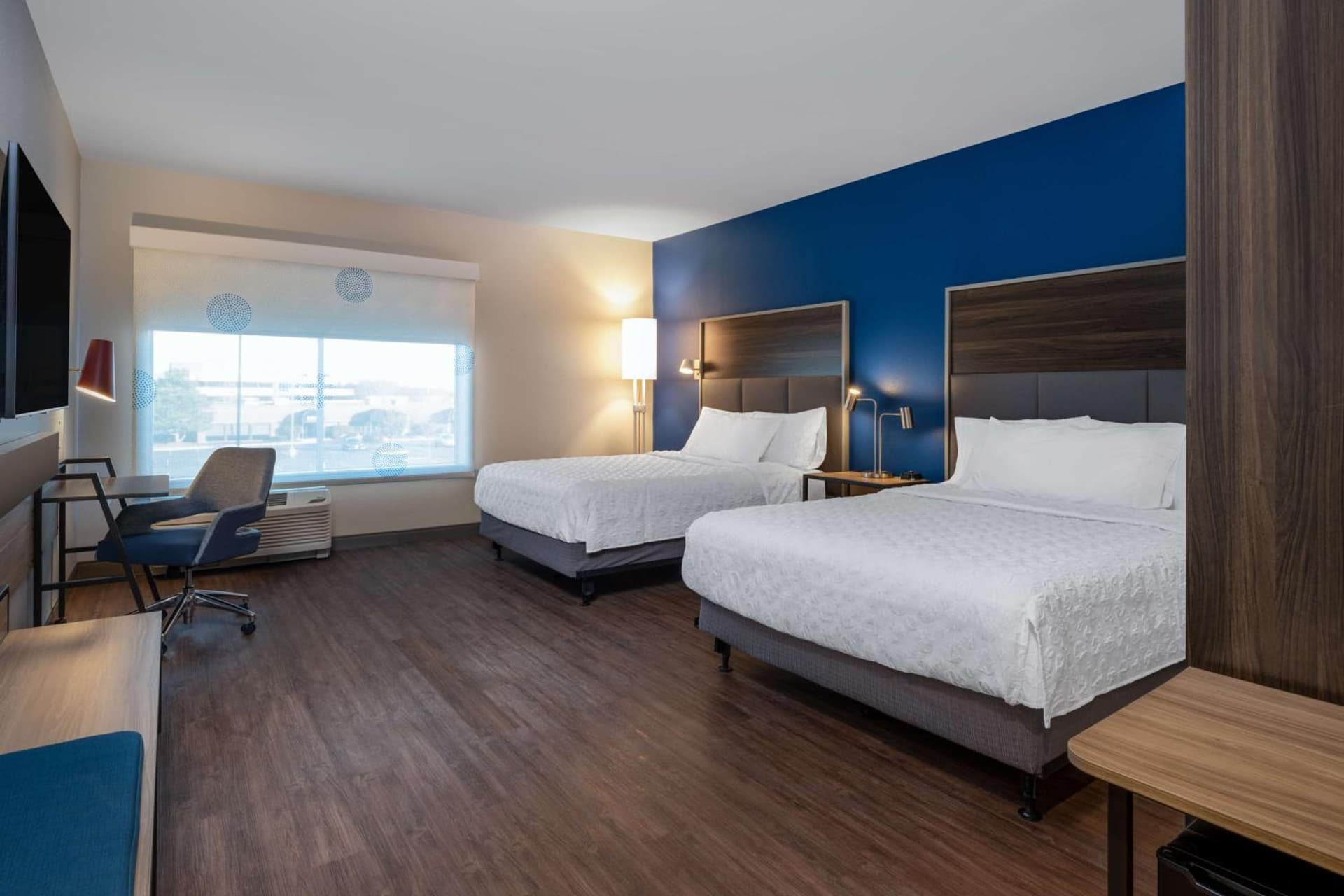 Tru By Hilton Naperville Chicago gallery photo in Naperville, IL — image 9
