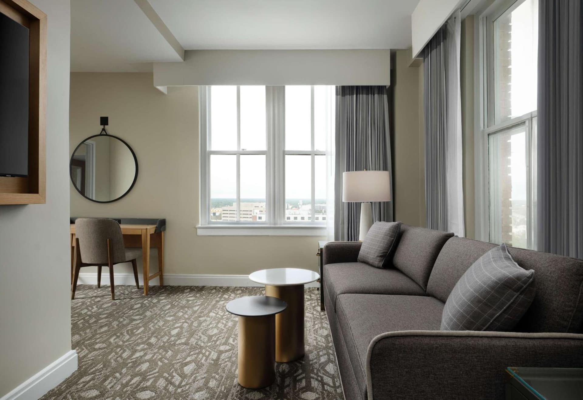 Hotel Flor Tampa Downtown, Tapestry Collection By Hilton gallery photo in Tampa, FL — image 5